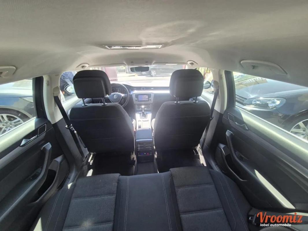 Volkswagen Passat BREAK 1.6 TDI 120 CONFORT LINE BUSINESS DSG BVA