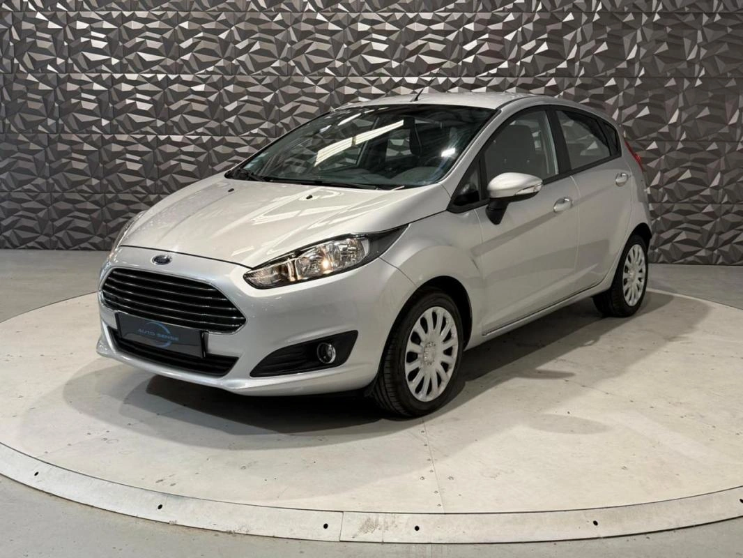 Ford Fiesta 1.25i - 82 2008 BERLINE Edition PHASE 2