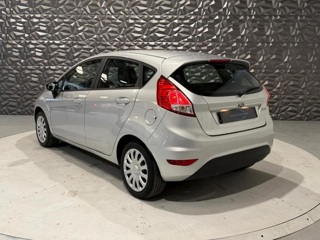 Ford Fiesta 1.25i - 82 2008 BERLINE Edition PHASE 2