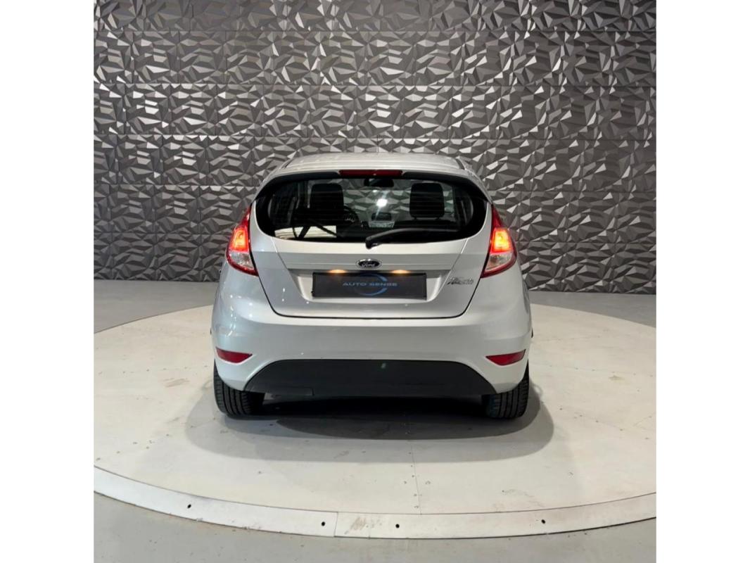 Ford Fiesta 1.25i - 82 2008 BERLINE Edition PHASE 2