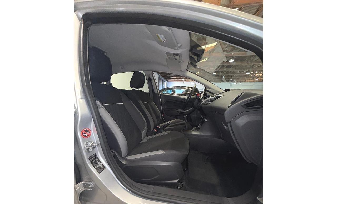 Ford Fiesta 1.25i - 82 2008 BERLINE Edition PHASE 2