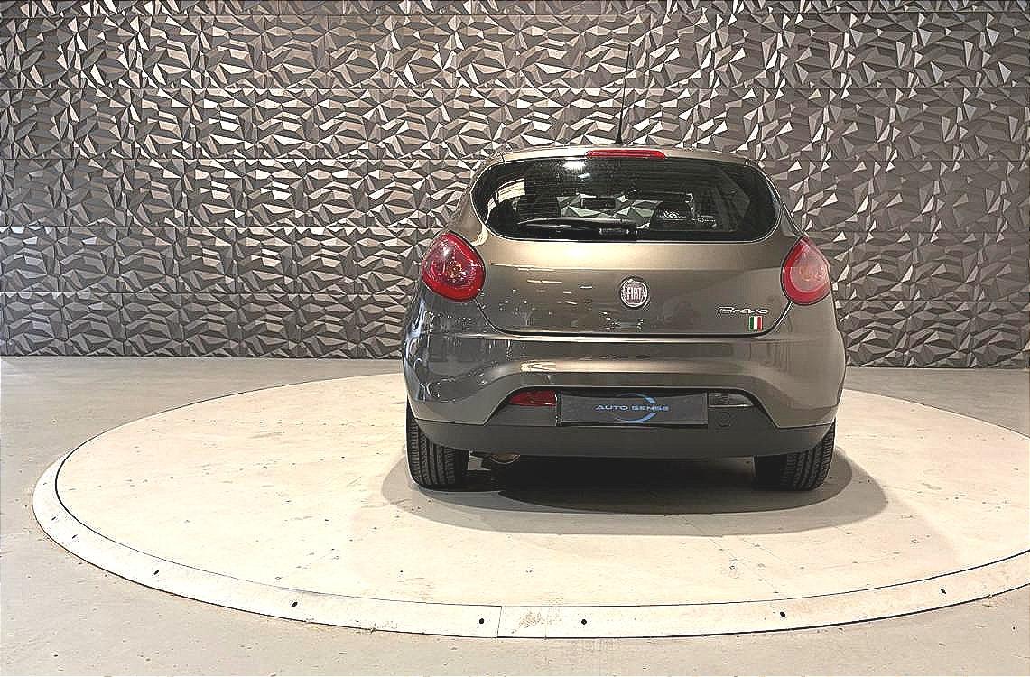 Fiat Bravo 1.6 Multijet 16V DPF - 105 2007 BERLINE Elegance PHASE 1