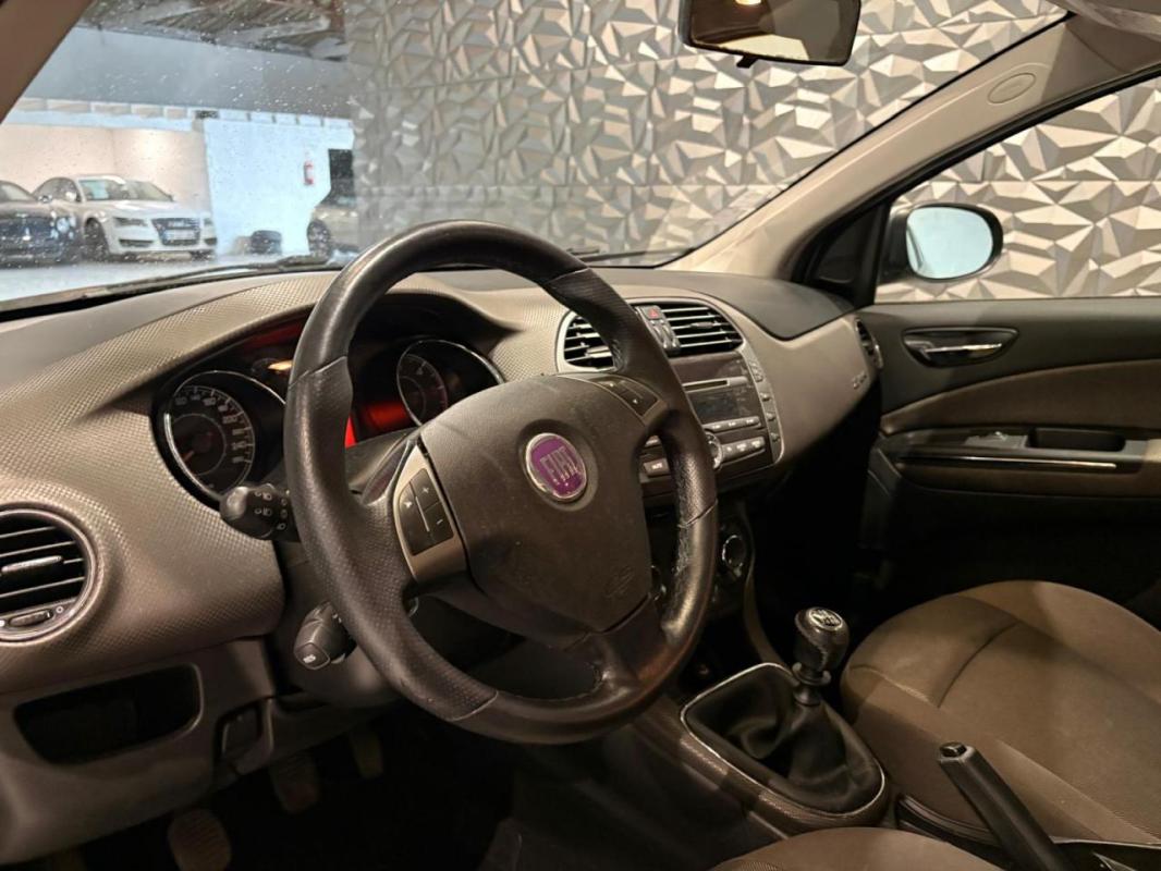 Fiat Bravo 1.6 Multijet 16V DPF - 105 2007 BERLINE Elegance PHASE 1