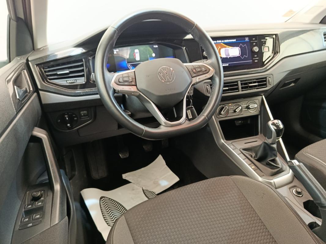 Volkswagen Polo VI 1.0 TSI 95 LIFE BUSI STE REVER