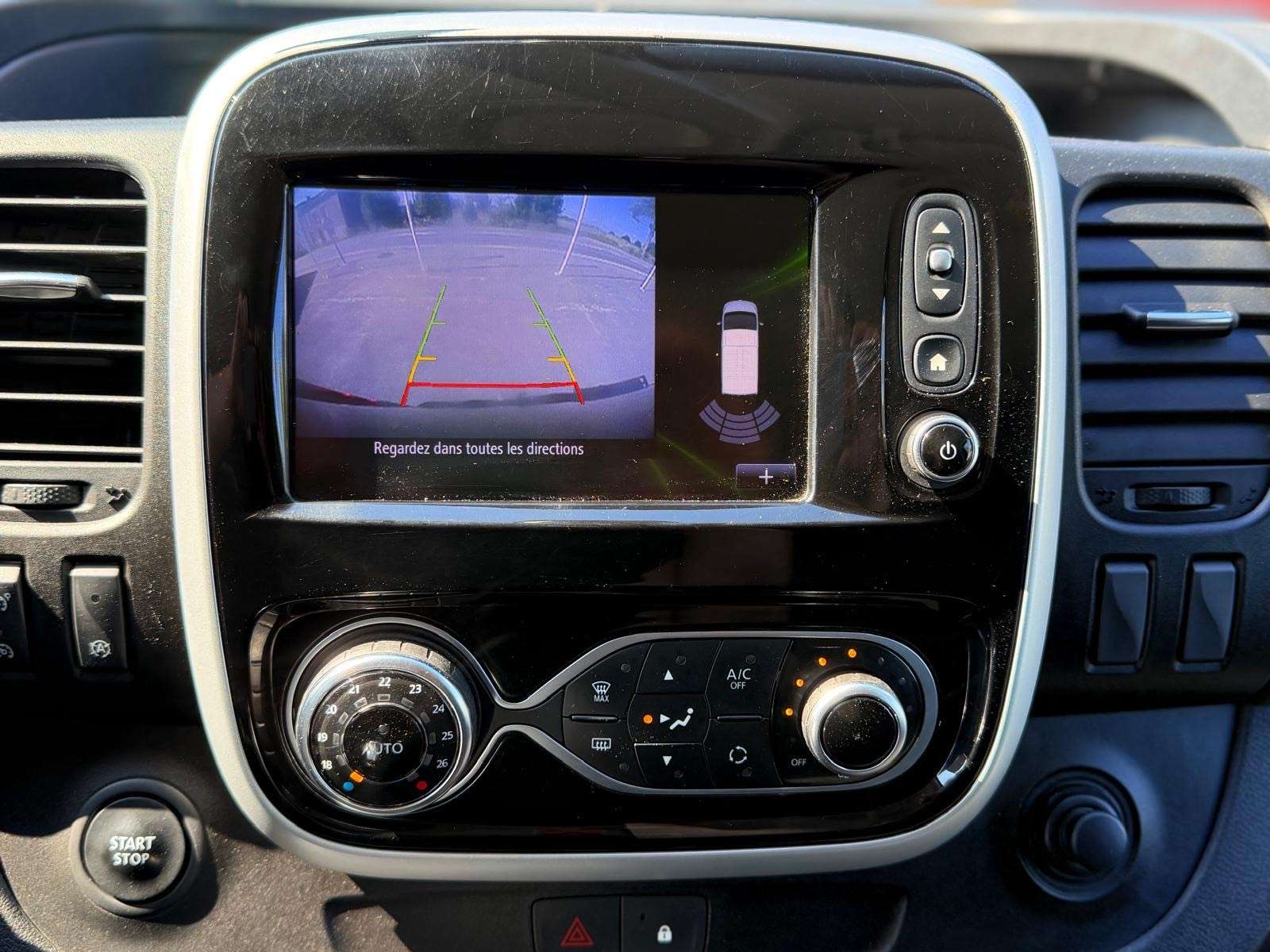 Renault Trafic 2.0 DCI EURO 6D CAMERA GPS  DOUBLE CABINE LONG TVA DEDUCTIBLE