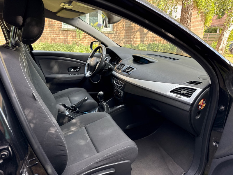 Renault MEGANE III 1.6 DCI 130CH ENERGY DYNAMIQUE ECO² // 2012 // 144.000KM
