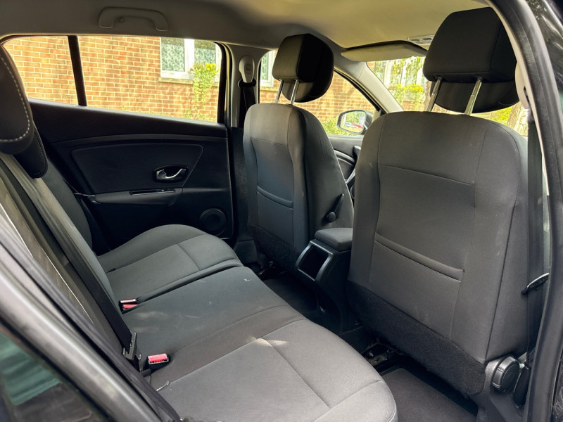 Renault MEGANE III 1.6 DCI 130CH ENERGY DYNAMIQUE ECO² // 2012 // 144.000KM