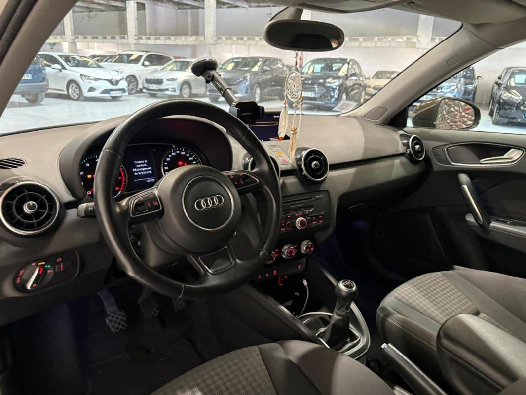 Audi A1 1.4 TFSI - 122 BV S-Tronic Start/Stop BERLINE Business line PHASE 1