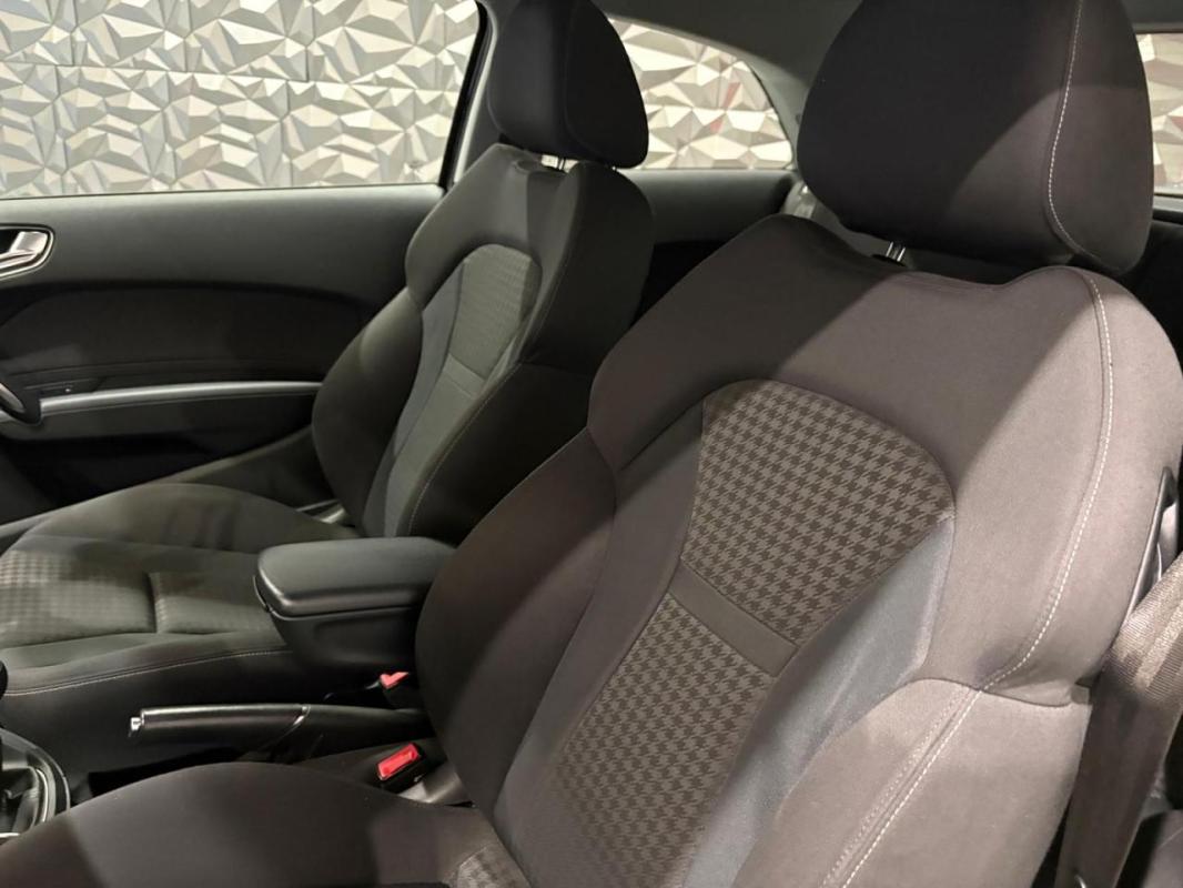 Audi A1 1.4 TFSI - 122 BV S-Tronic Start/Stop BERLINE Business line PHASE 1