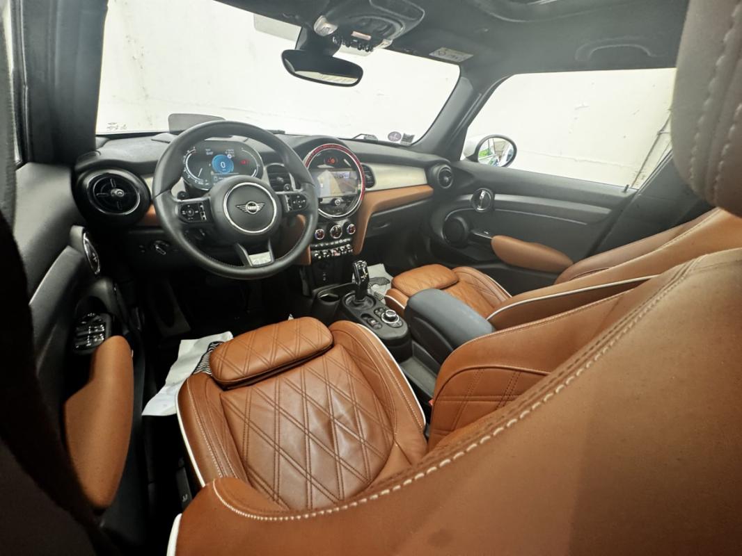 Mini Mini IV Cooper S Finition Yours 178 ch BVA7