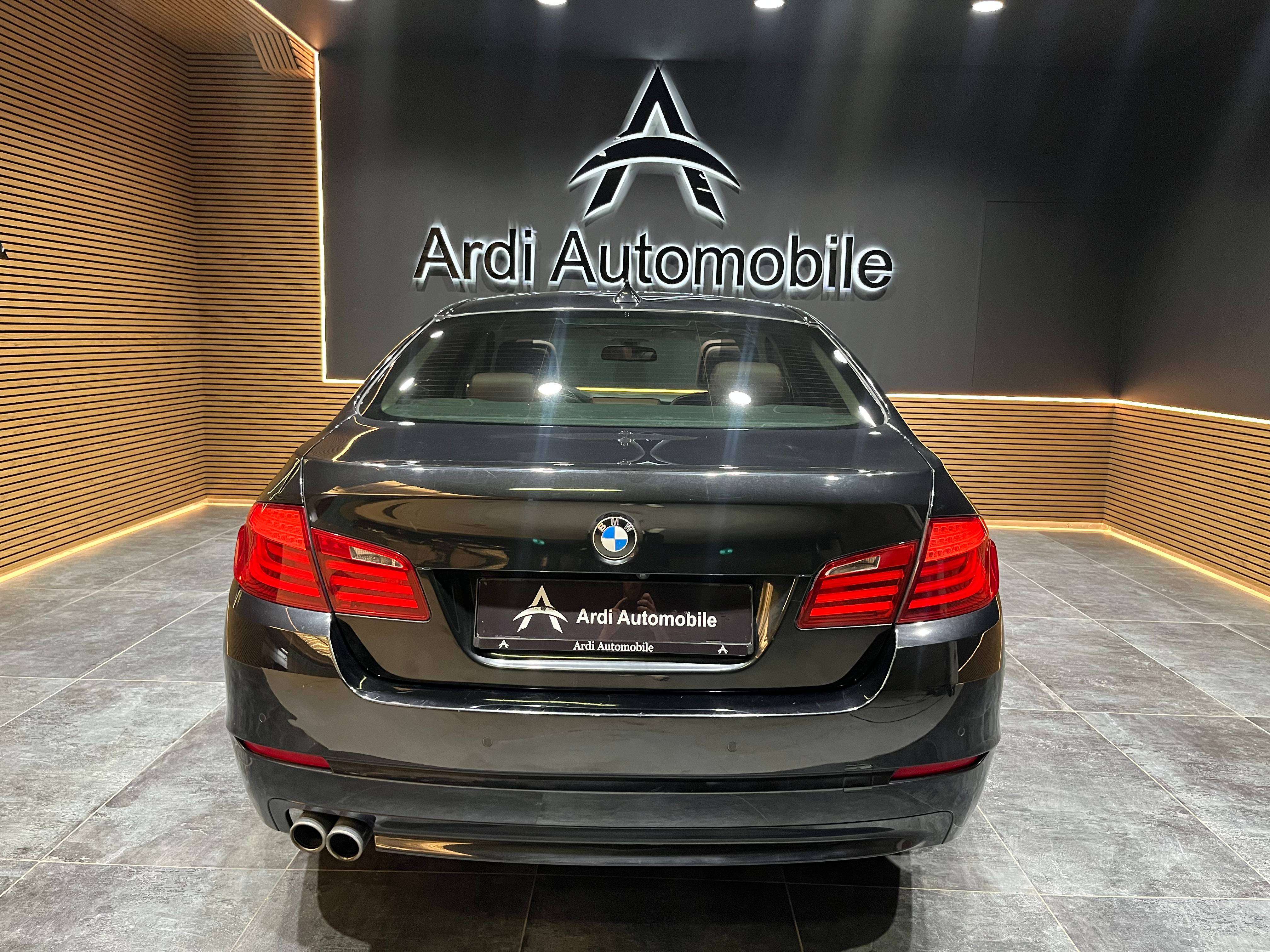 BMW 520 520 dA *SIEGE CHAUFF AV+AR*TOIT OUVR*NAVI*CRUISE*CAMERA RECUL*