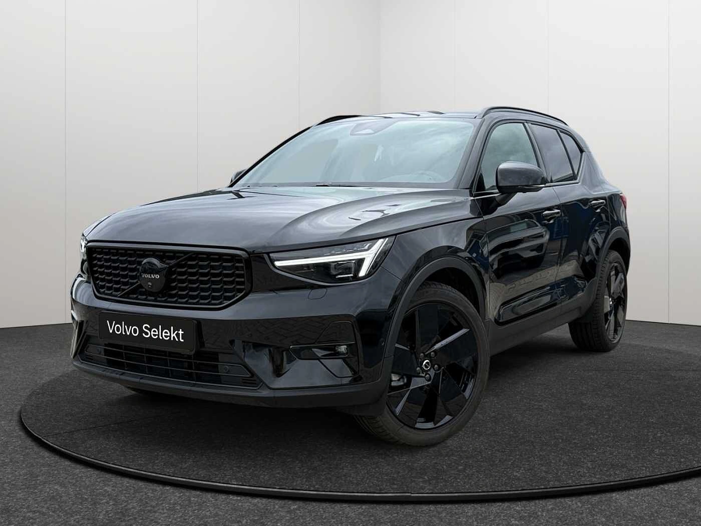 Volvo XC40 XC40 Black Edition Plus, B3 Mild-Hybrid, Benzin