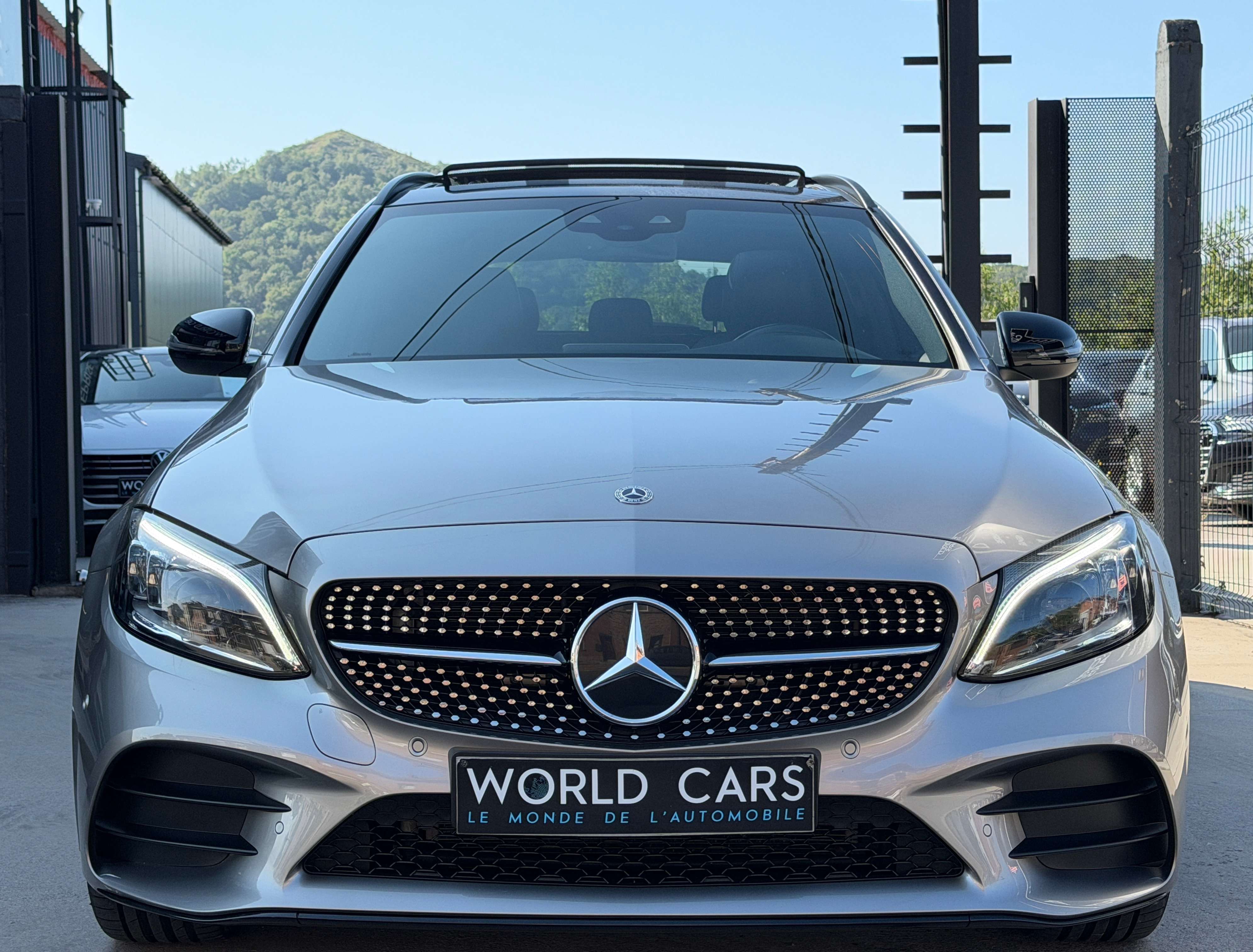 Mercedes-Benz C 300 C 300 de PHEV PACK AMG - TOIT PANO - NAVIGATION - CARPLAY - CAMERA - COCKPIT- ECLAIRAGE AMBIANCE - MATRIX - FULL OPTIONS