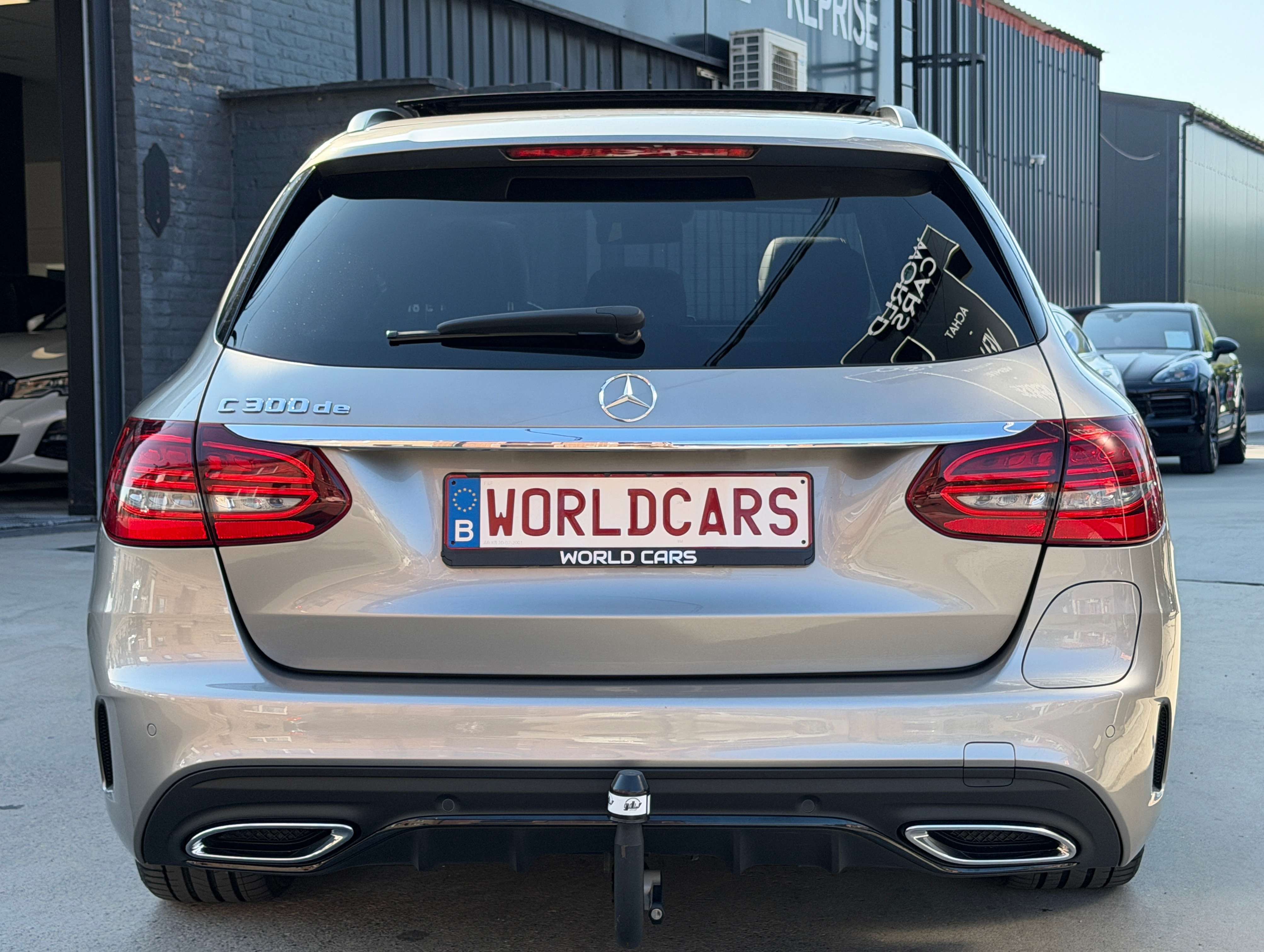 Mercedes-Benz C 300 C 300 de PHEV PACK AMG - TOIT PANO - NAVIGATION - CARPLAY - CAMERA - COCKPIT- ECLAIRAGE AMBIANCE - MATRIX - FULL OPTIONS