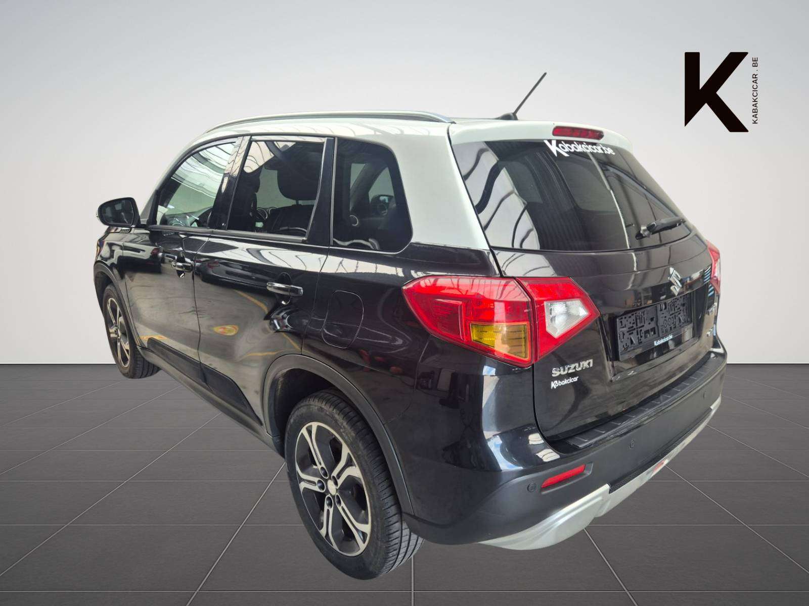 Suzuki Vitara 1.6i 4x4 / Navigation / Toit Ouvrant Panoramique / Camera + Full Capteurs de Stationnement / Garantie 12 Mois