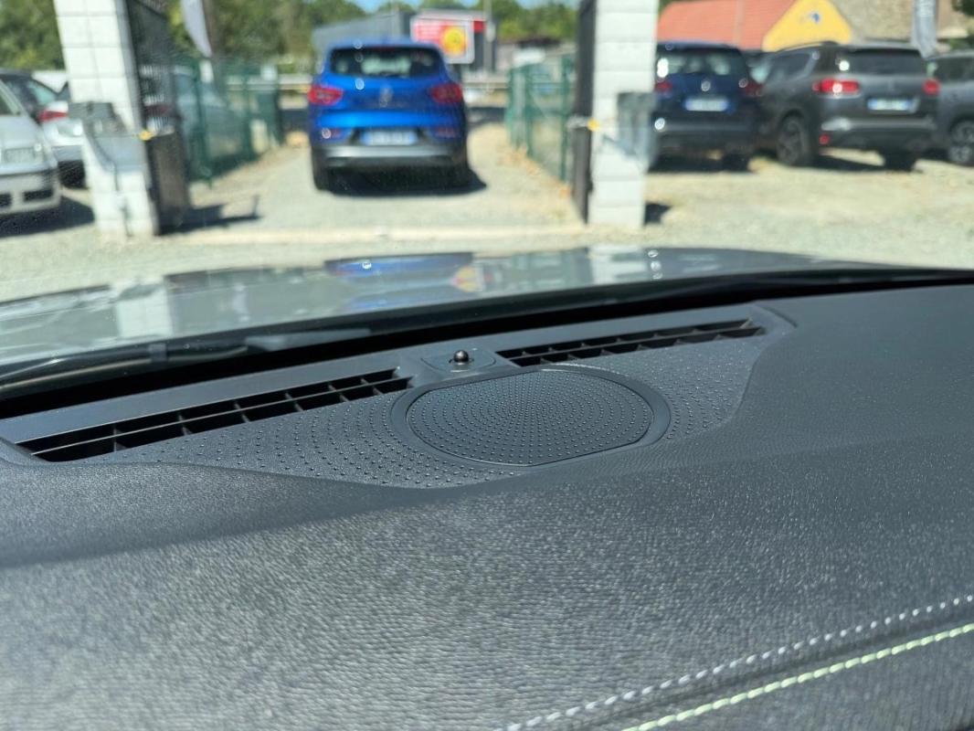 Peugeot 308 III SW Plug-in Hybrid 180 e-EAT8 / GT TOIT OUVRANT 1 MAIN GARANTIE