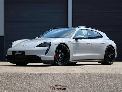 Porsche Taycan Sport Turismo 4S/LED/ACC/KEYLESS/PANO/CARPLAY/BTW