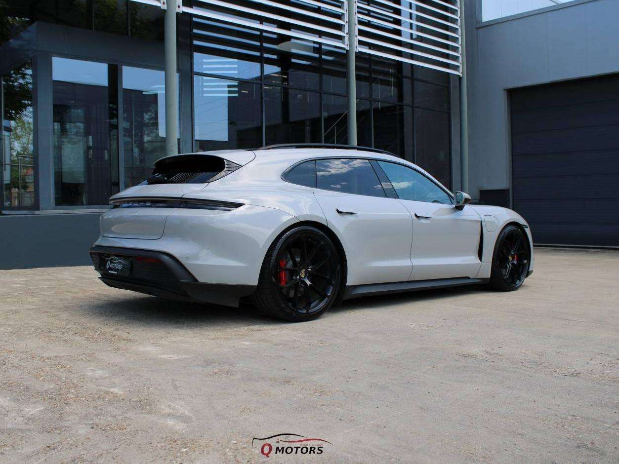 Porsche Taycan Sport Turismo 4S/LED/ACC/KEYLESS/PANO/CARPLAY/BTW