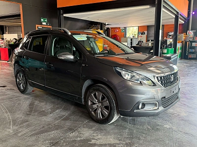 Peugeot 2008 2008 1.2i Style/12 mois de garantie