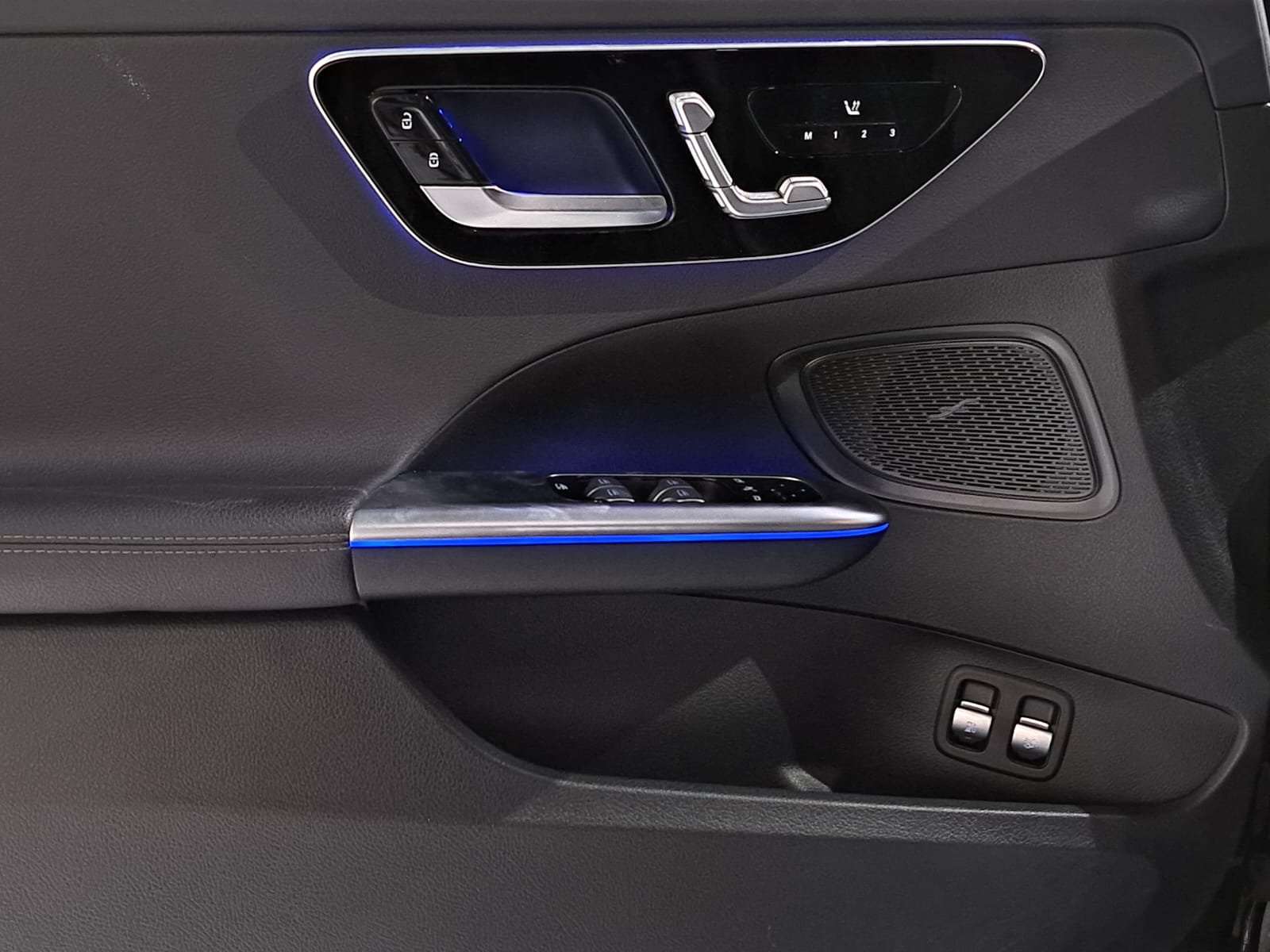 Mercedes-Benz C 300 de PHEV AMG Line (230 kW)