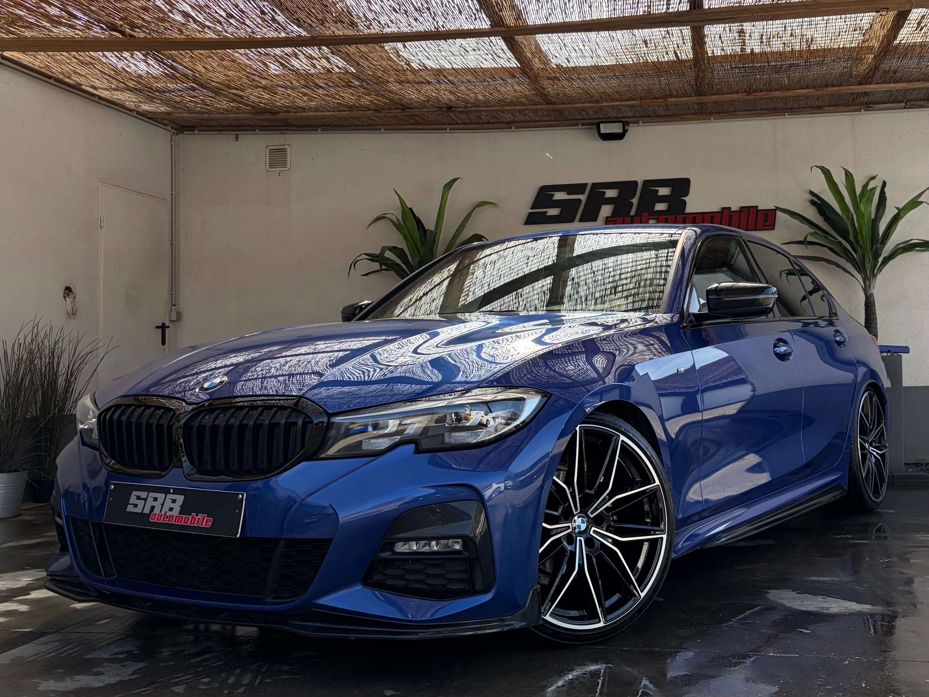 BMW 318 BMW 318dA Pack M