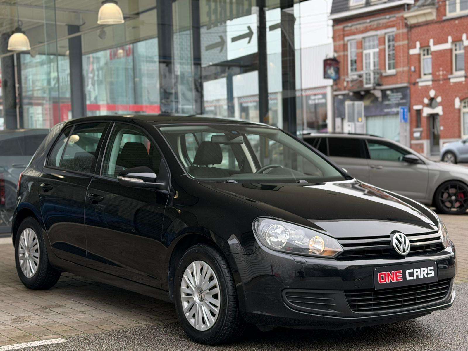 Volkswagen Golf 1.6TDI 5PTS CLIM SIEGE CHAUF GARANTIE 12MOIS