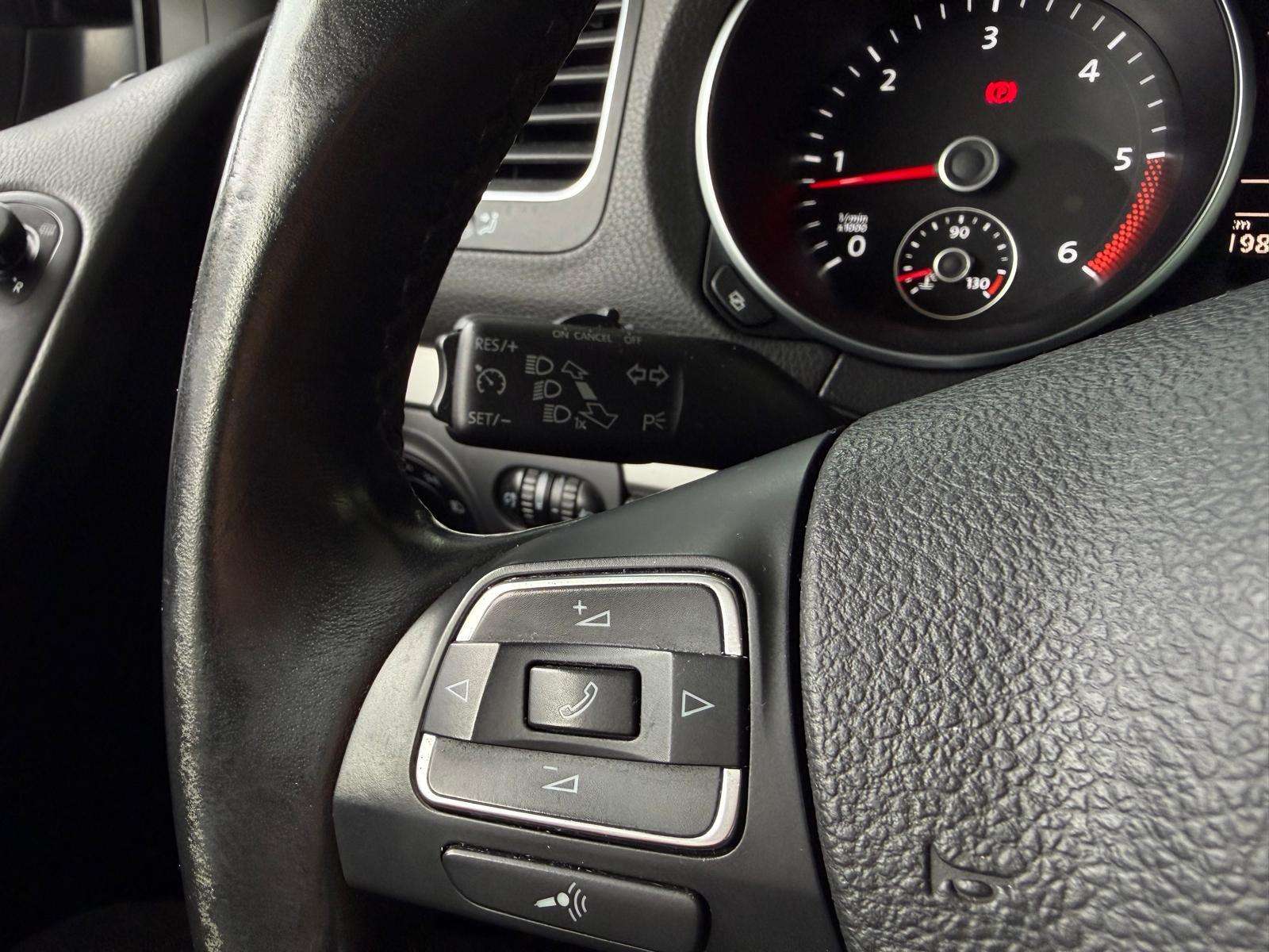 Volkswagen Golf 1.6TDI 5PTS CLIM SIEGE CHAUF GARANTIE 12MOIS
