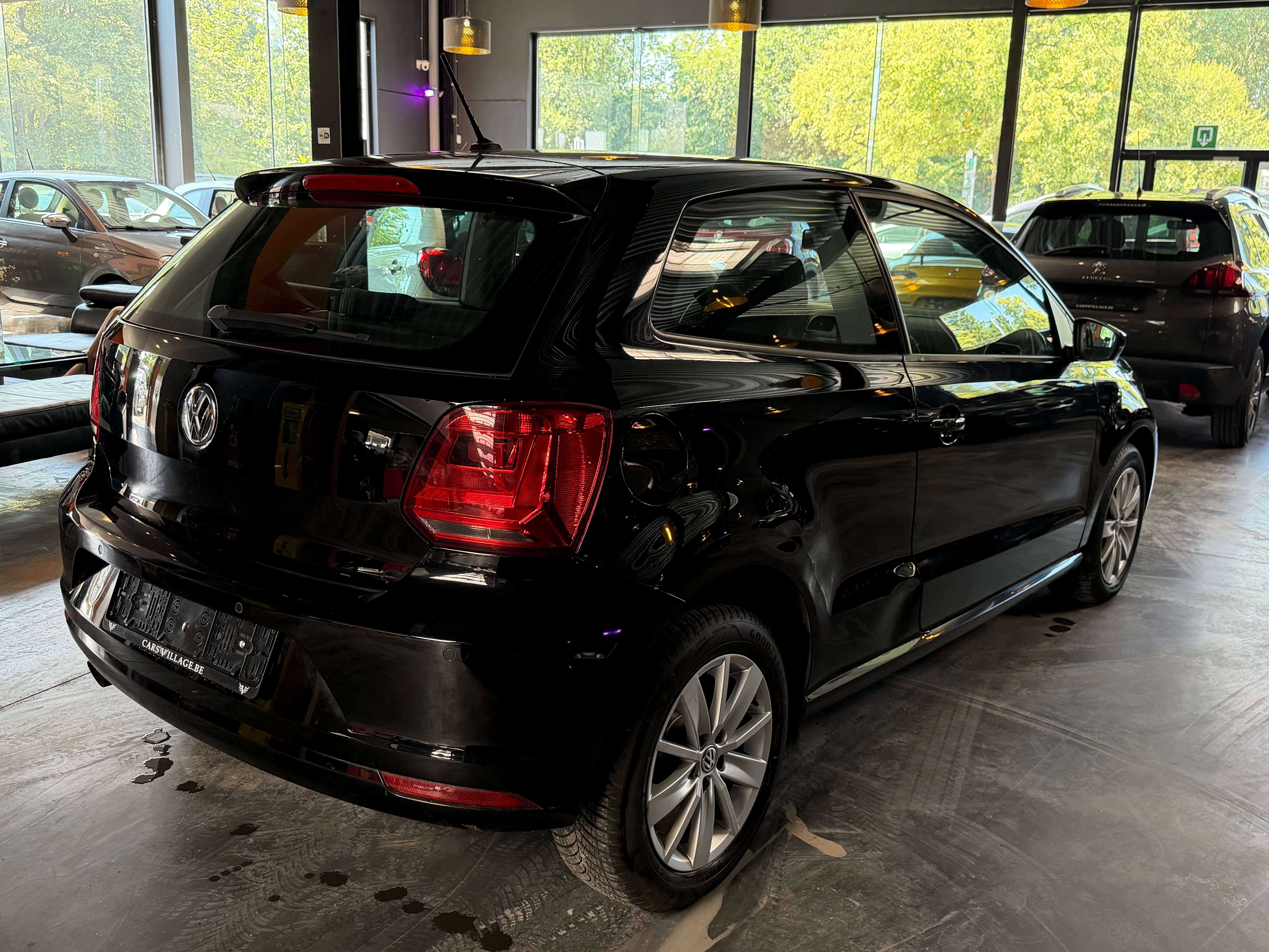 Volkswagen Polo Polo 1.2 TSI AUTOMATIQUE DSG/12 MOIS DE GARANTIE AUTOMATIQUE