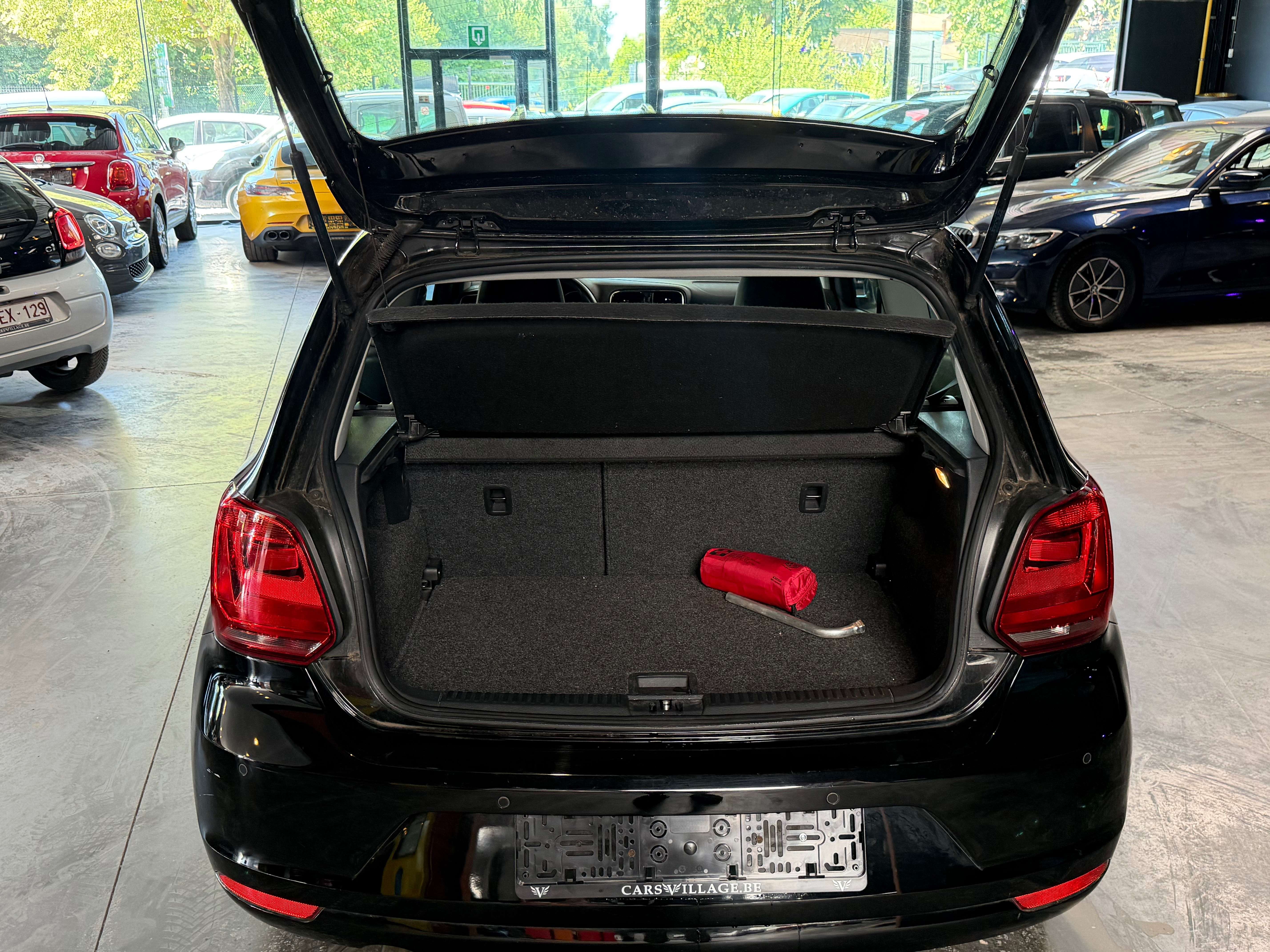 Volkswagen Polo Polo 1.2 TSI AUTOMATIQUE DSG/12 MOIS DE GARANTIE AUTOMATIQUE