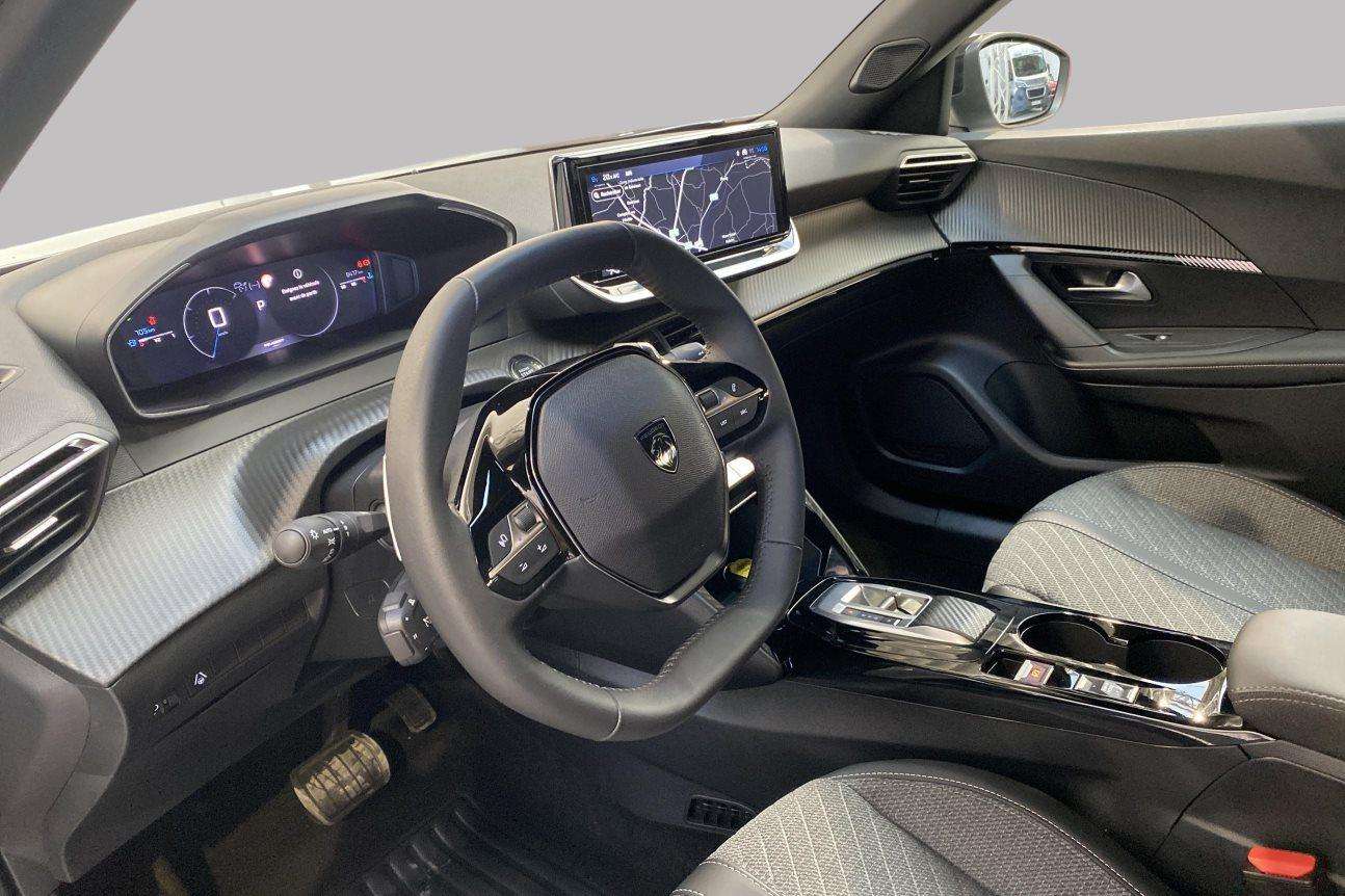 Peugeot 2008 Allure HYBRID 145 pk