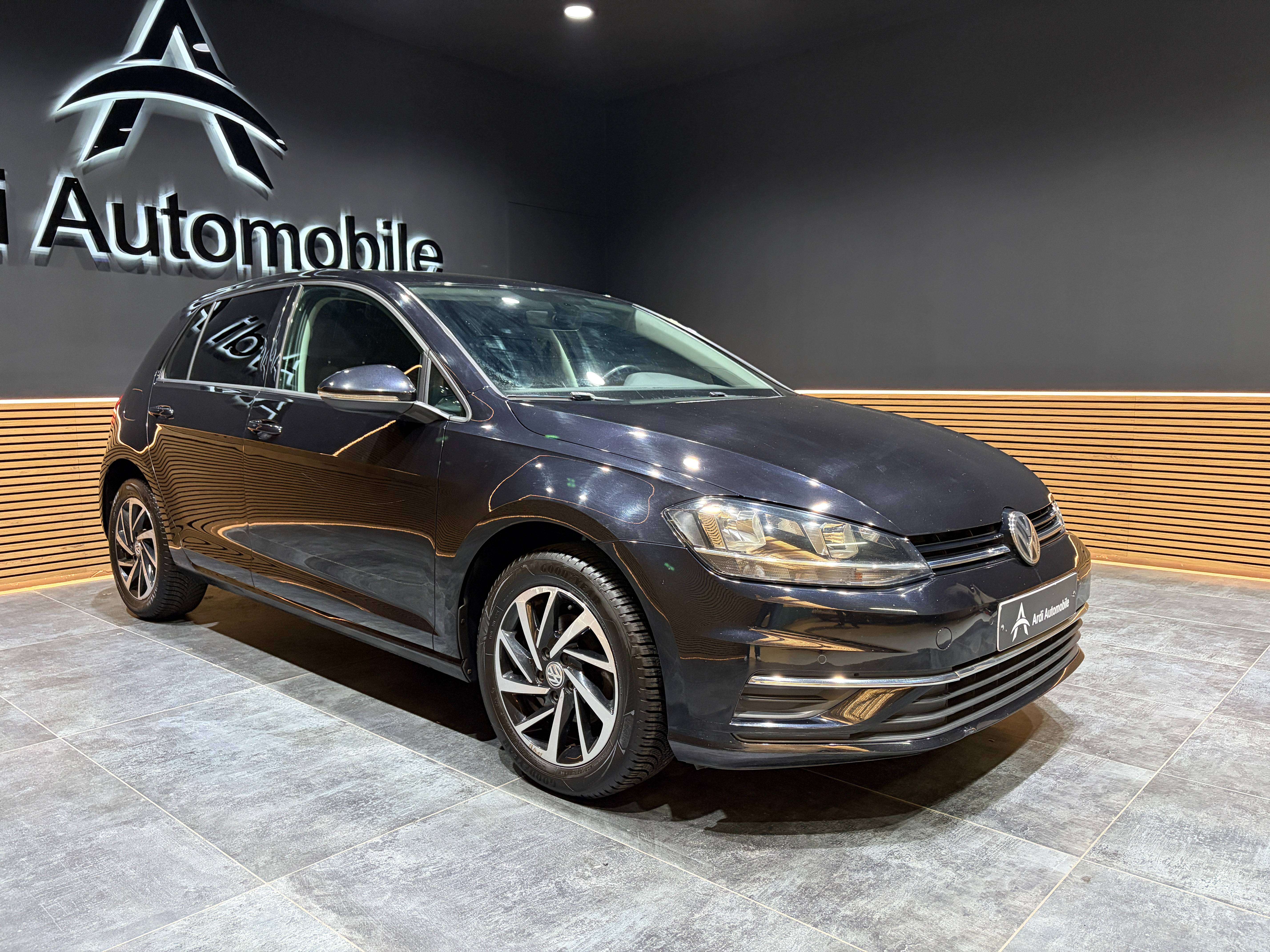 Volkswagen Golf 1.0 TSI DSG *CARPLAY*CAMERA*FRONT ASSIST*GARANTIE*