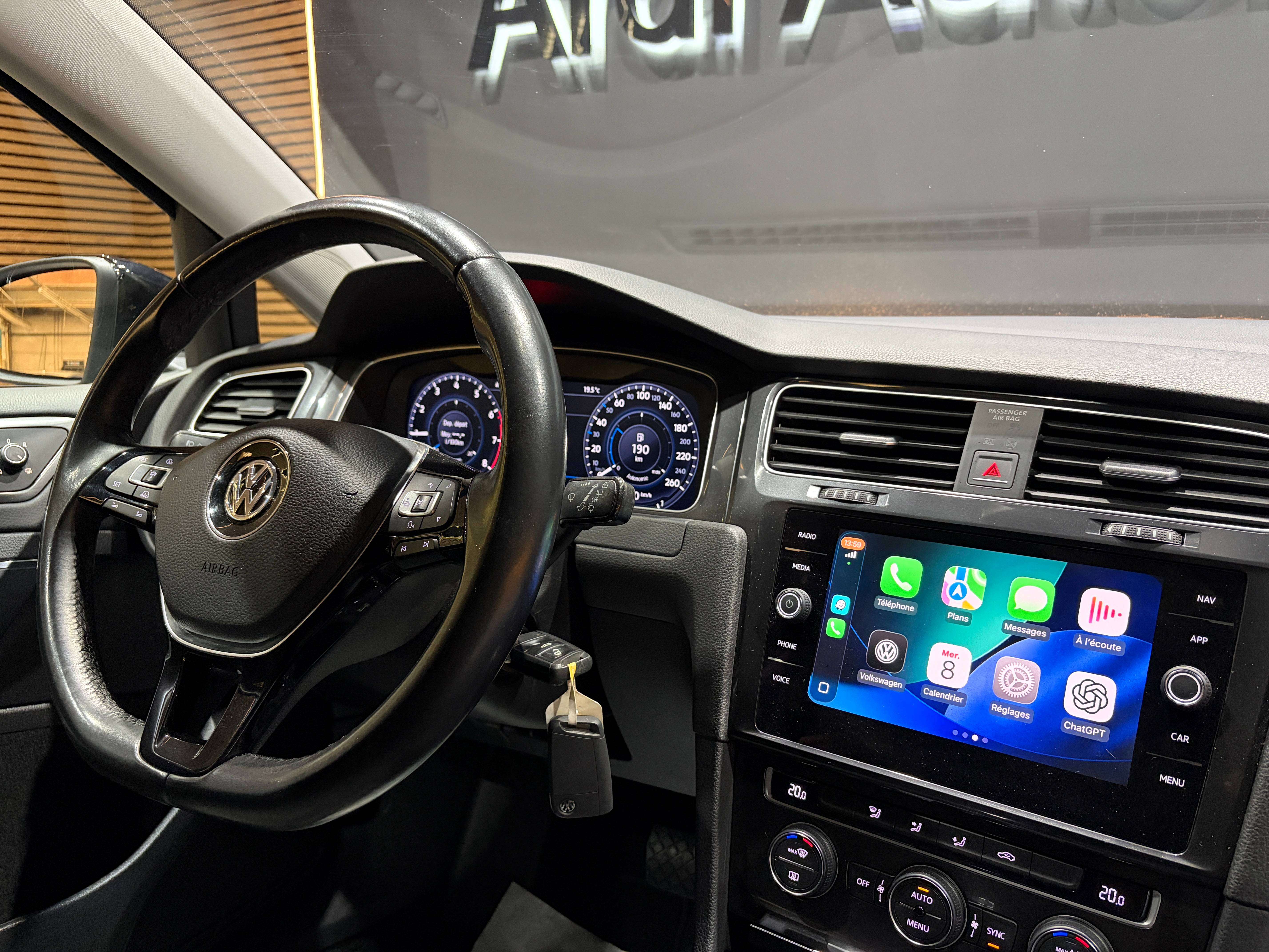 Volkswagen Golf 1.0 TSI DSG *CARPLAY*CAMERA*FRONT ASSIST*GARANTIE*