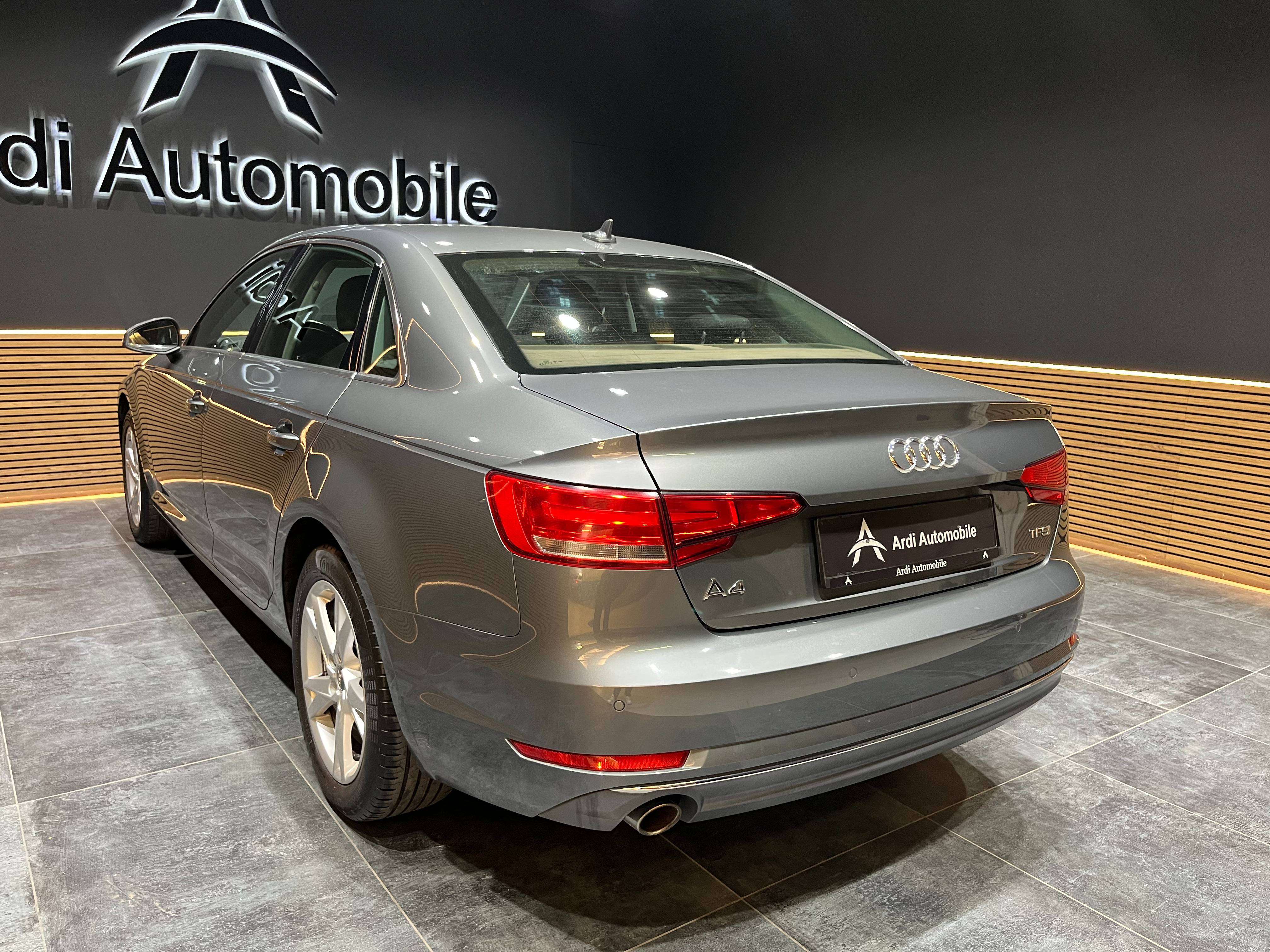 Audi A4 A4 1.4 TFSI Design S tronic*1ER PROP*GARANTIE*SIEGE CHAUFF*NAVI*