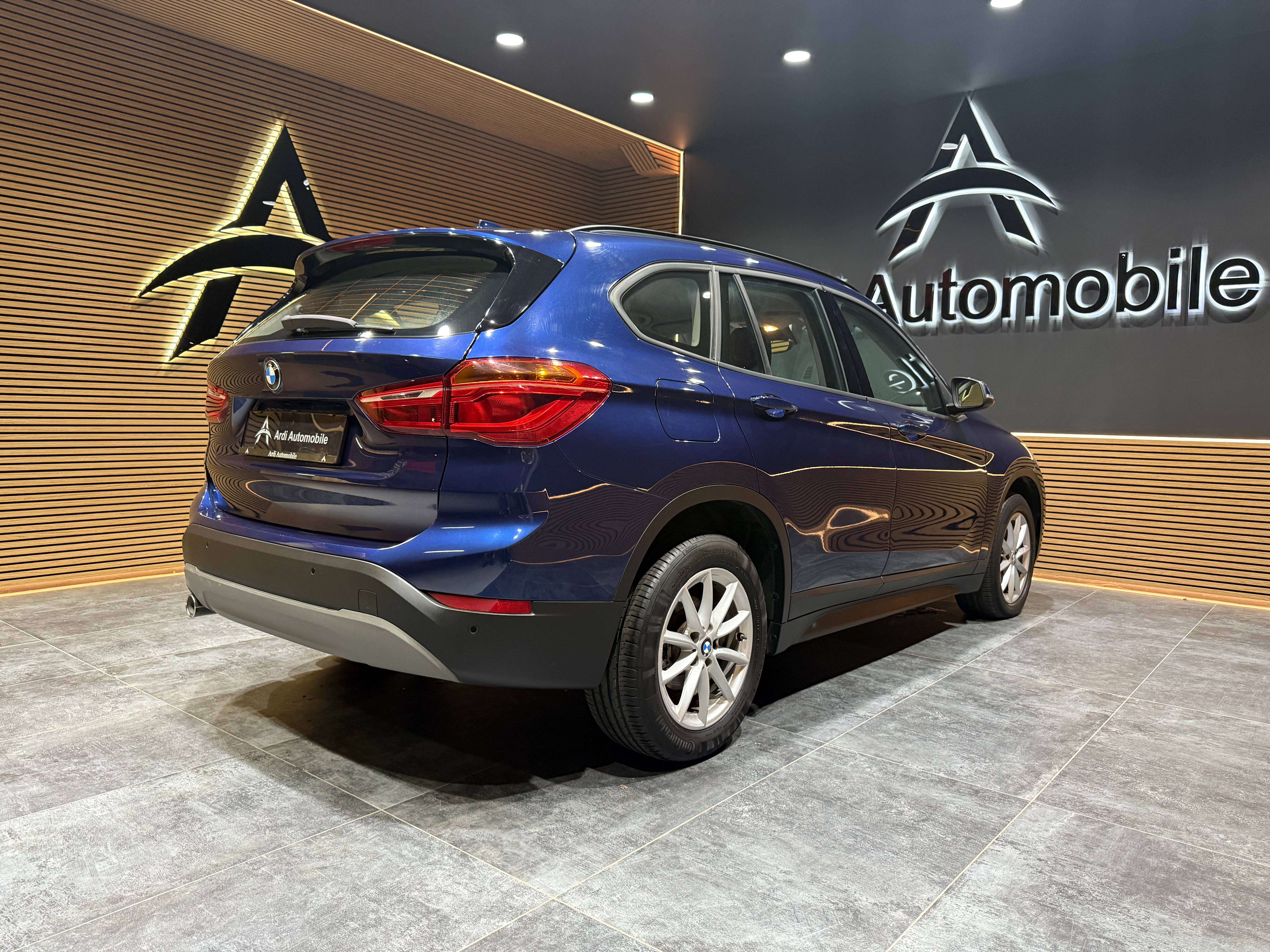 BMW X1 1.5 dA sDrive16 *CAPTEUR AV+AR*CRUISE CONTROL*CUIR*GARANTIE*