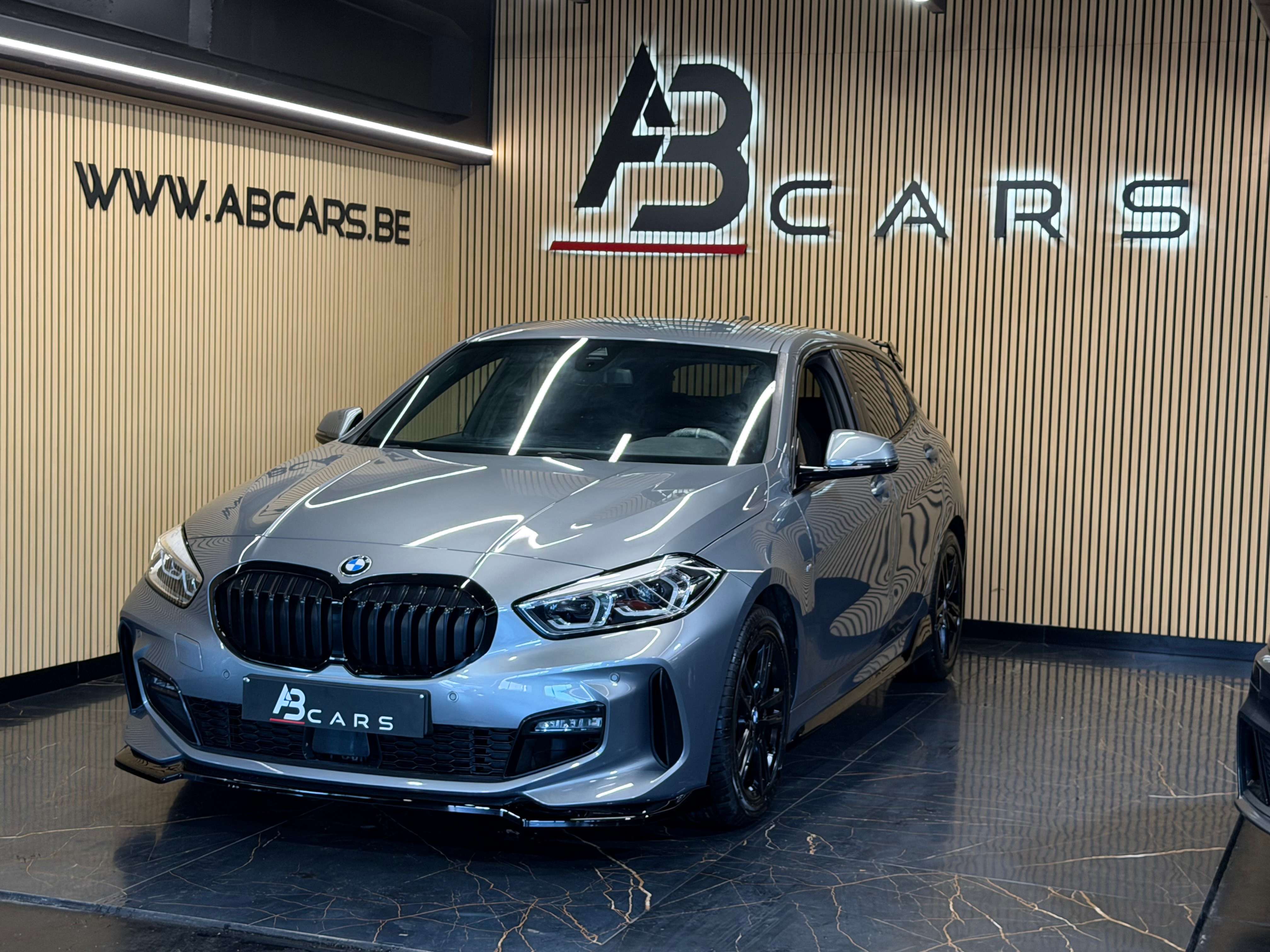 BMW 116 I PACK M PERFORMANCE ** GARANTIE 12 MOIS **