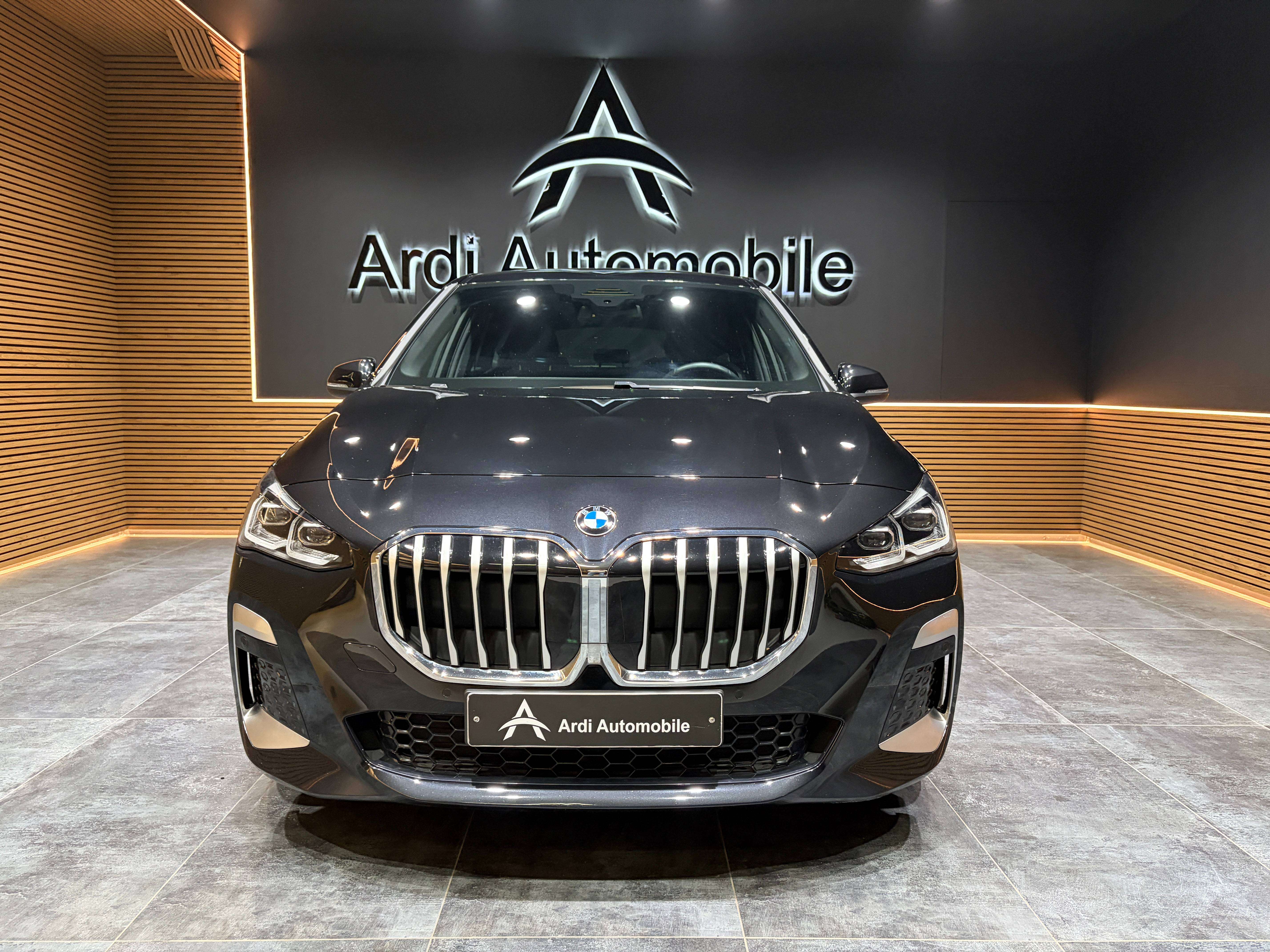BMW 218 iA Active Tourer *PACK M*CARPLAY*CAMERA*1ER PROPRIO*GARANTIE*