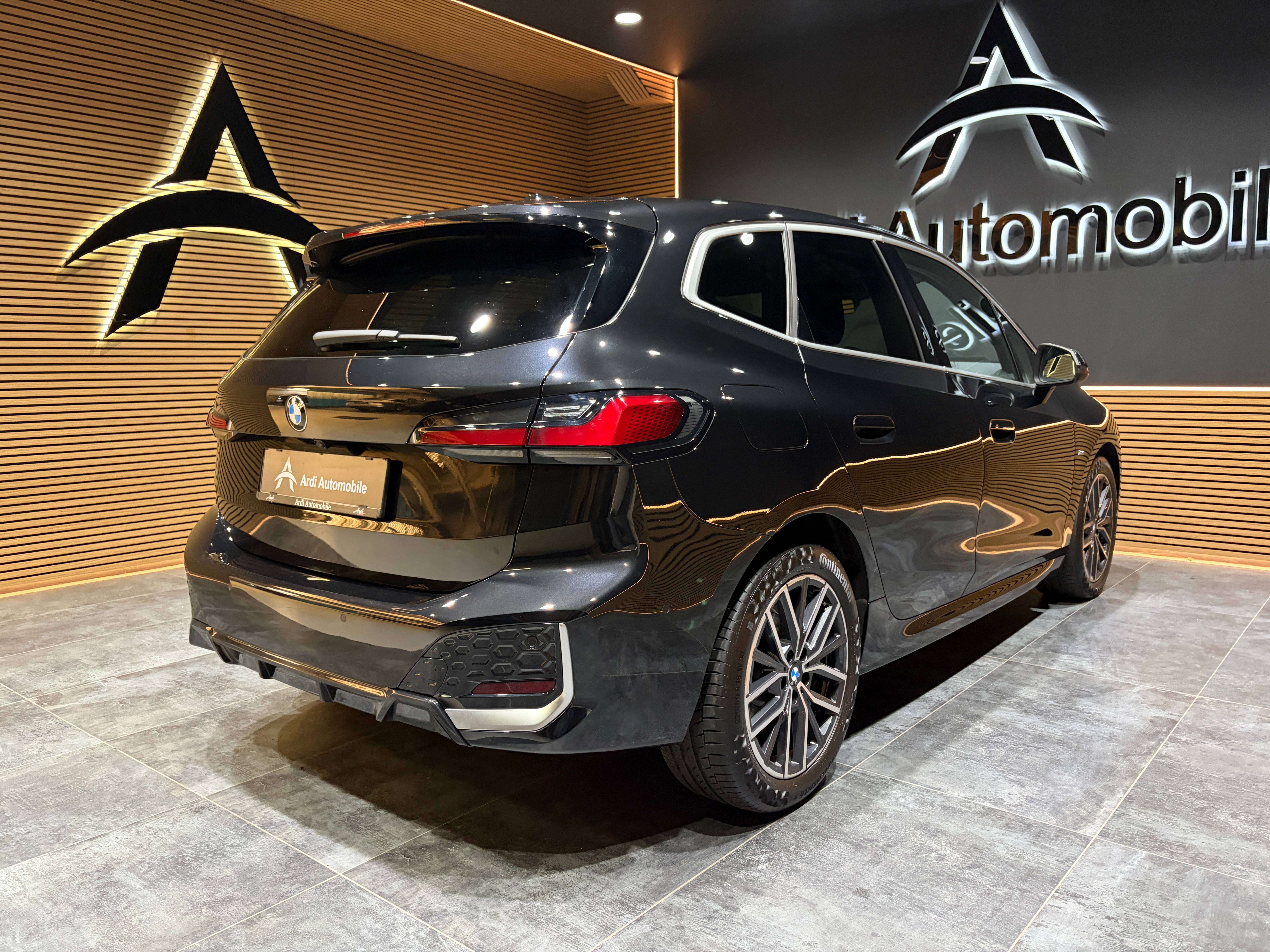 BMW 218 iA Active Tourer *PACK M*CARPLAY*CAMERA*1ER PROPRIO*GARANTIE*