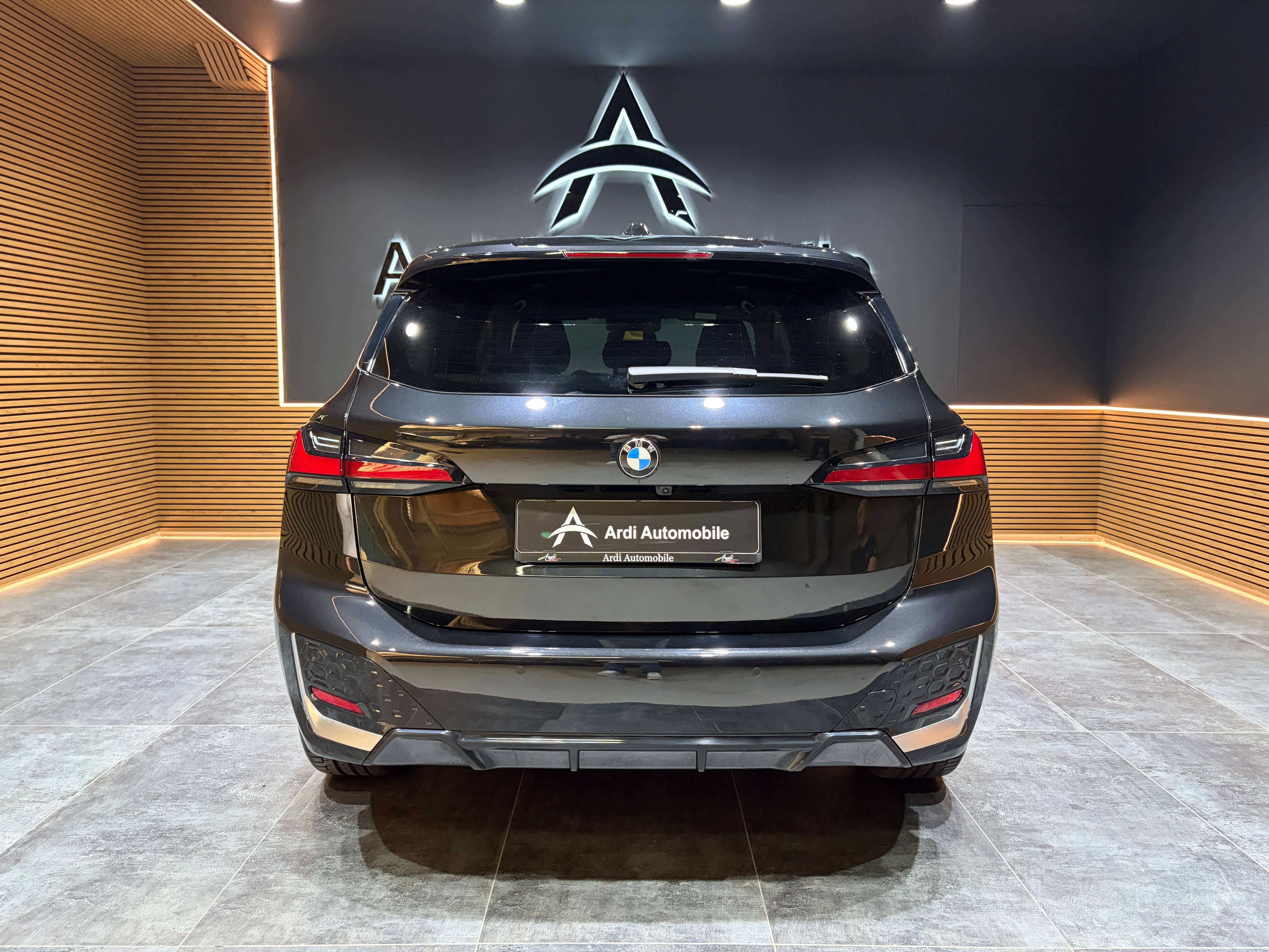 BMW 218 iA Active Tourer *PACK M*CARPLAY*CAMERA*1ER PROPRIO*GARANTIE*