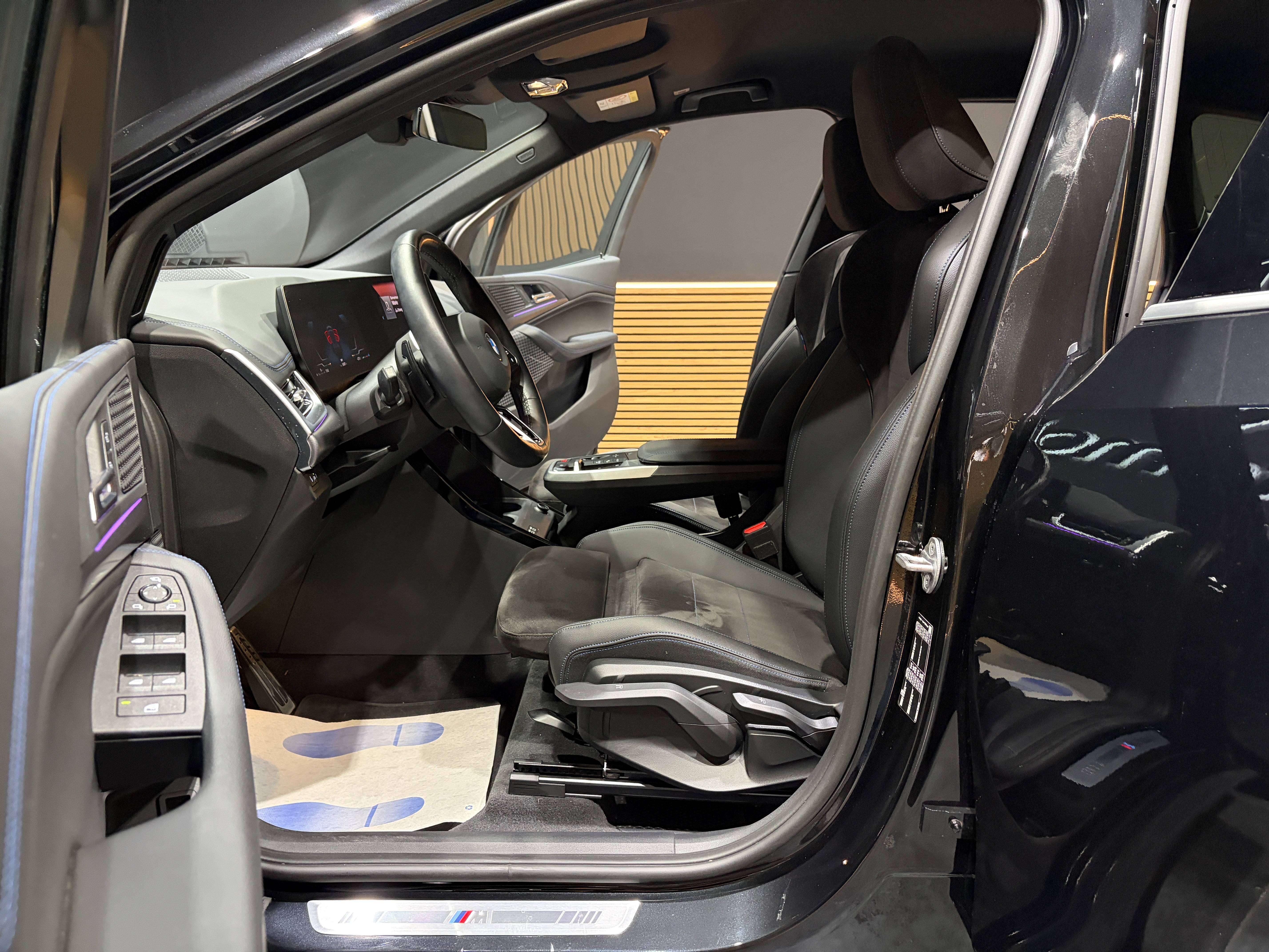 BMW 218 iA Active Tourer *PACK M*CARPLAY*CAMERA*1ER PROPRIO*GARANTIE*