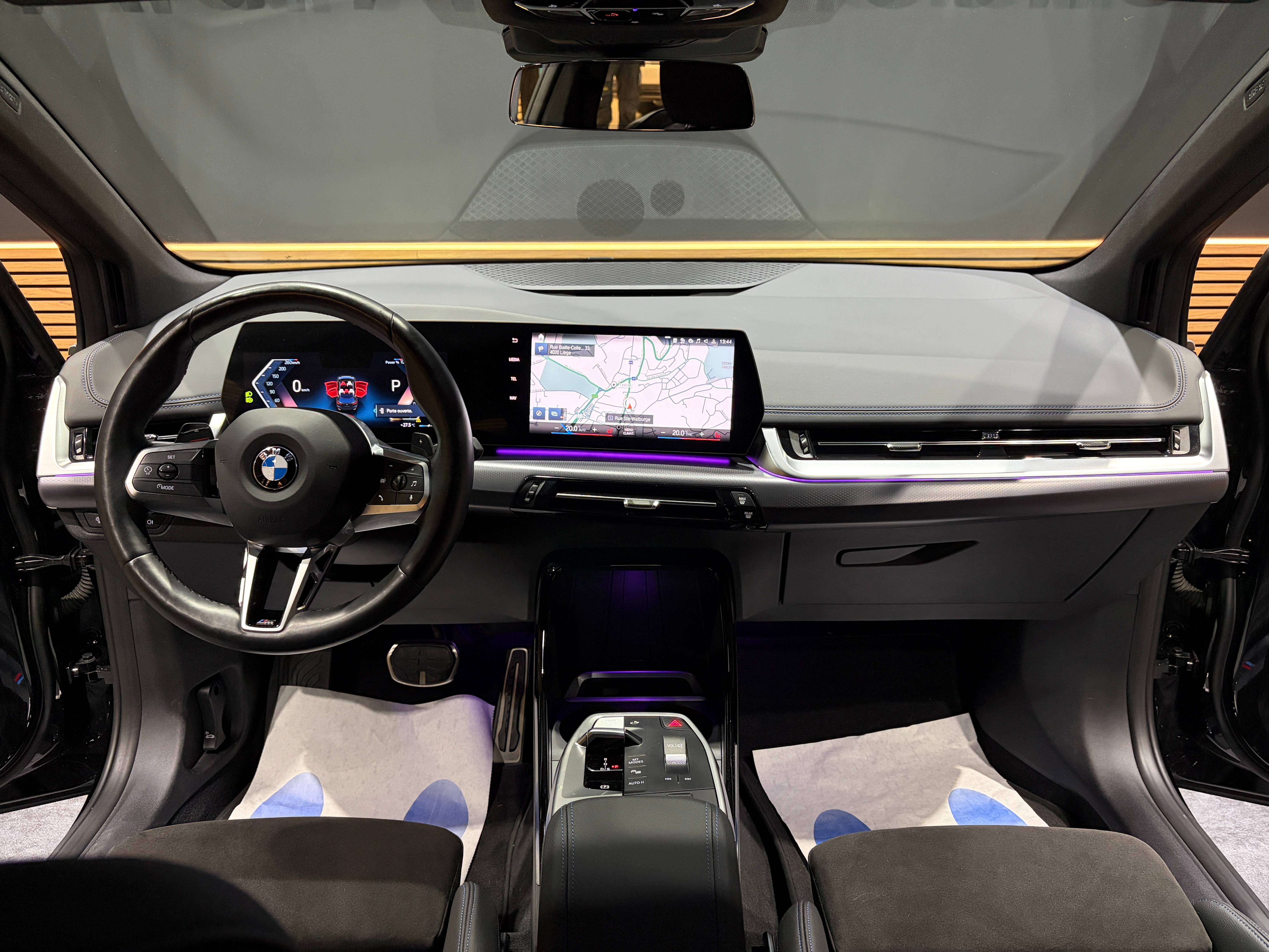 BMW 218 iA Active Tourer *PACK M*CARPLAY*CAMERA*1ER PROPRIO*GARANTIE*