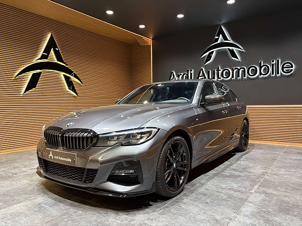 BMW 330 eA PHEV *PACK M*CARPLAY*HARMAN/KARDON*1ER PROPRIO*GARANTIE*