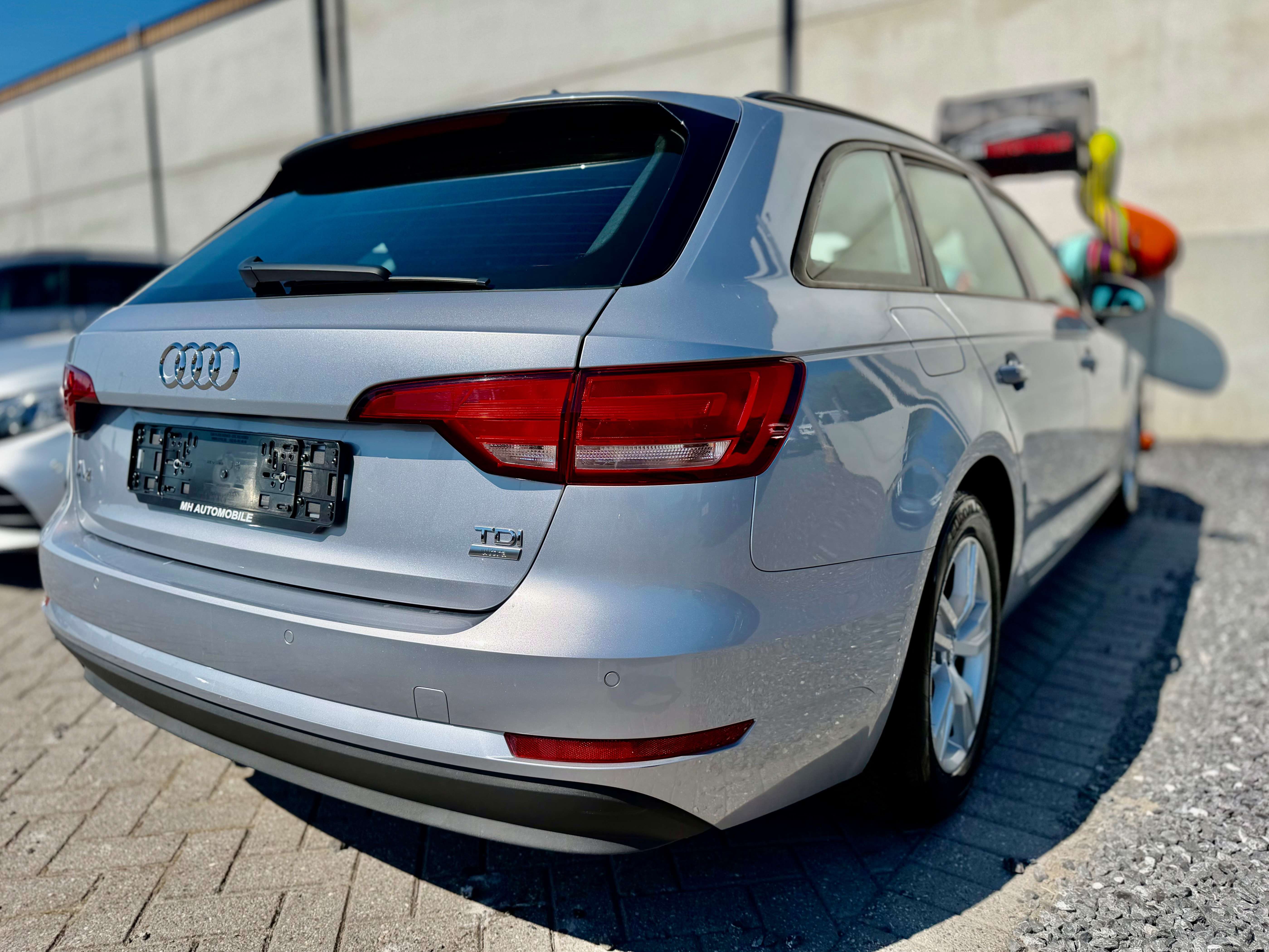 Audi A4 Avant 35 TDi // 9050€ NETTO