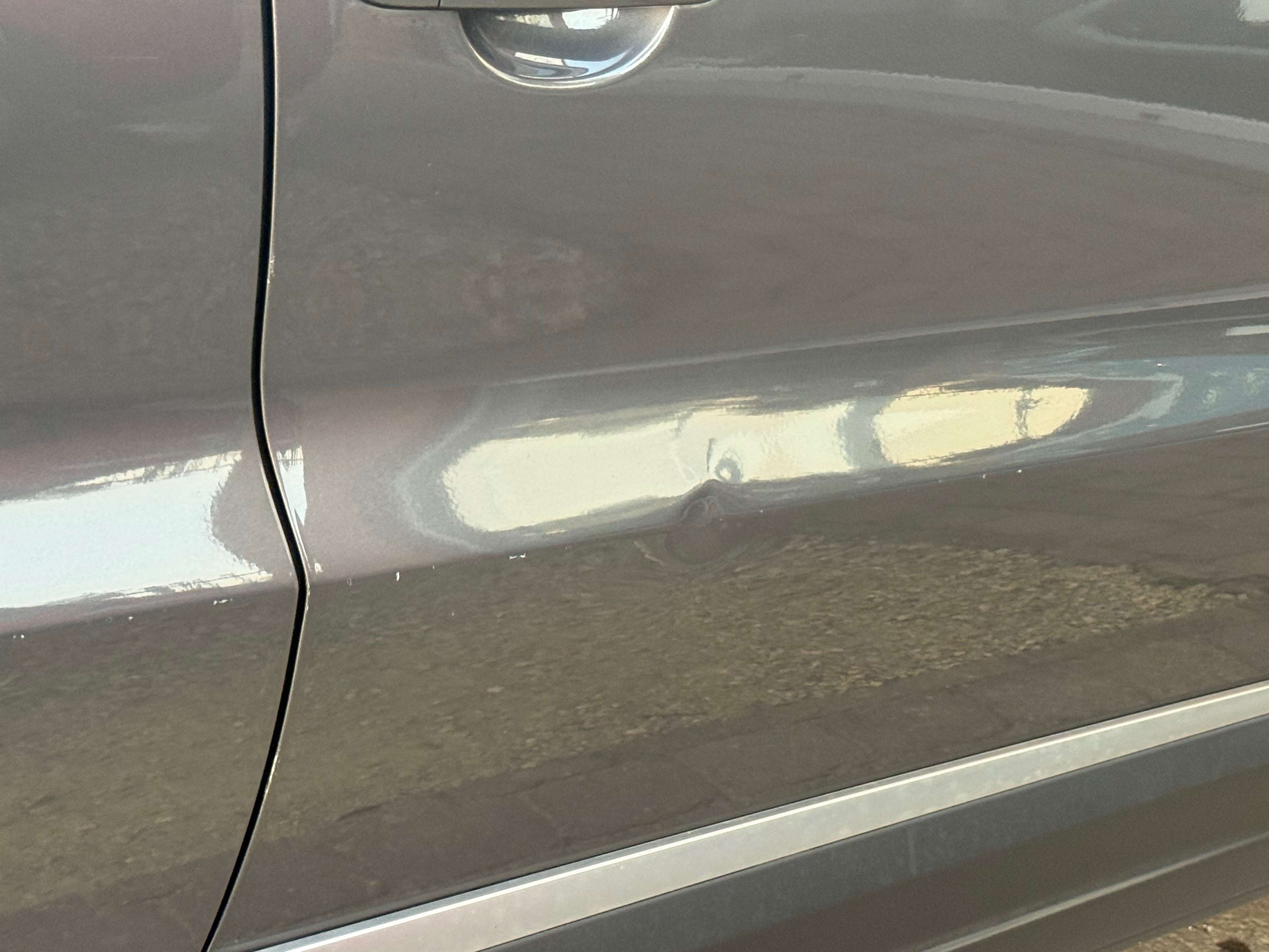 Volkswagen Tiguan 2.0TDI 110PK |✅NAVIGATIE | PANO DAK | LEDER | TREKHAAK | ZETELVERWARMING | EURO 6B | ELEK. ZETEL VERSTELLING