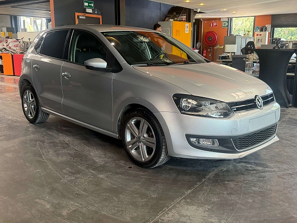 Volkswagen Polo Polo 1.4i Highline/12 mois de garantie