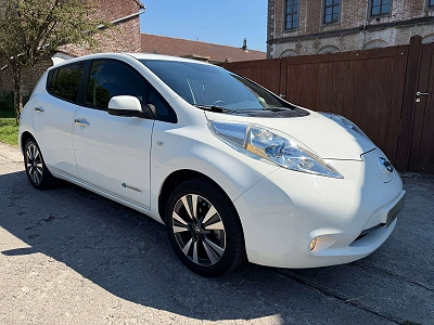 Nissan Leaf 24 kWh // CAM 360 // GPS // CUIR // CRUISE //