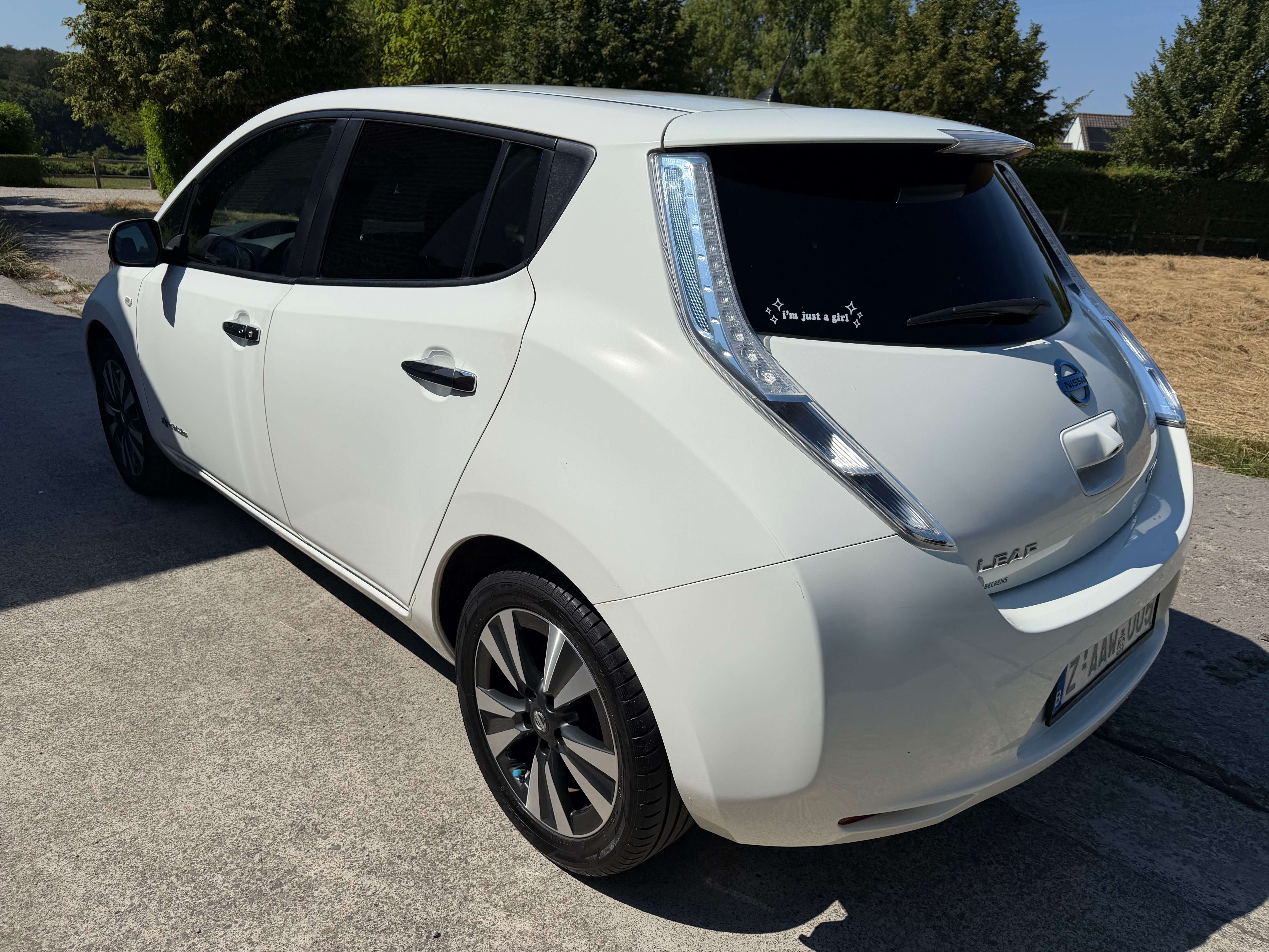 Nissan Leaf 24 kWh // CAM 360 // GPS // CUIR // CRUISE //
