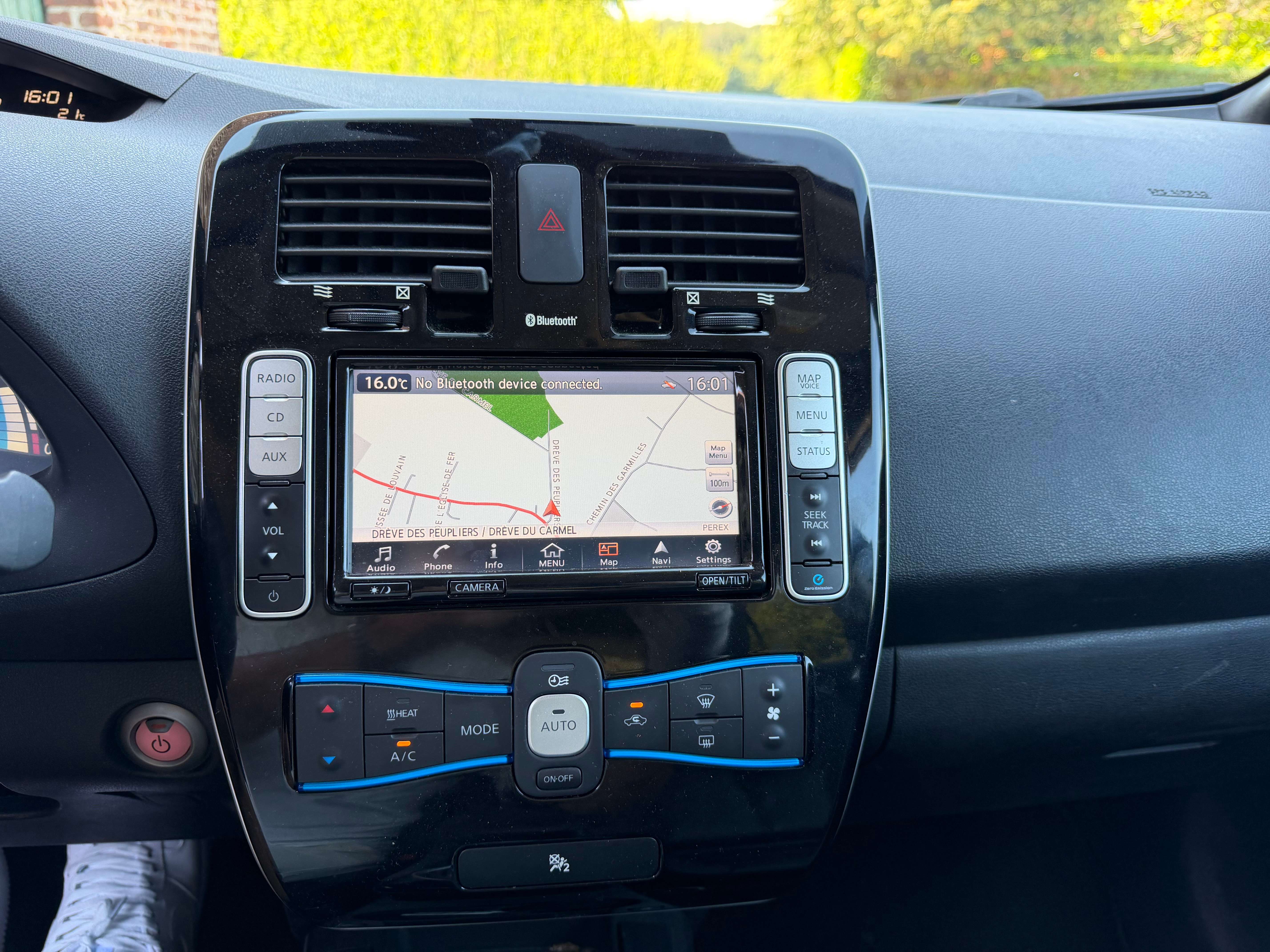 Nissan Leaf 24 kWh // CAM 360 // GPS // CUIR // CRUISE //