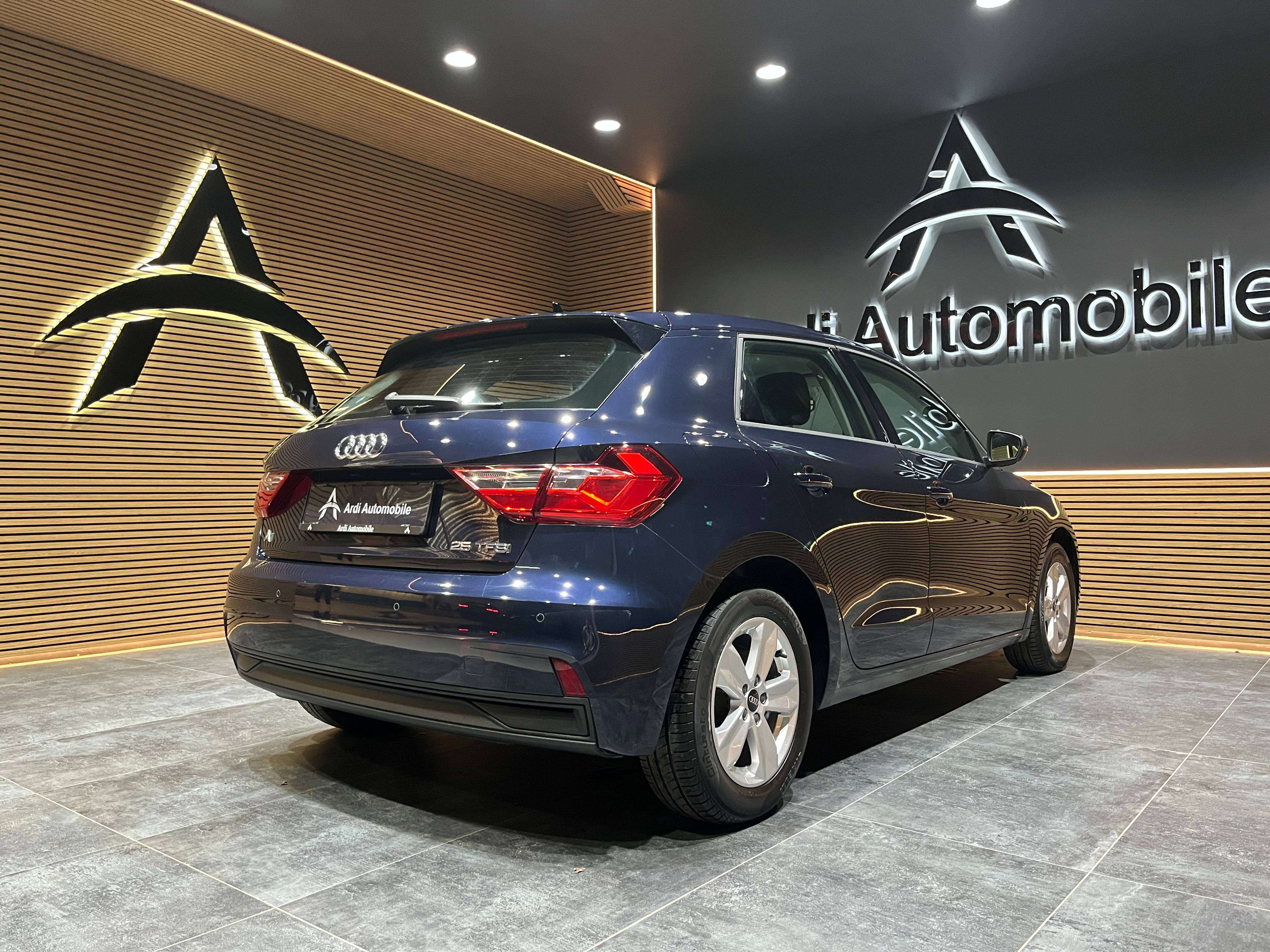 Audi A1 Sportback 1.0 TFSI *CARPLAY*1ER PROPRIO*GARANTIE*