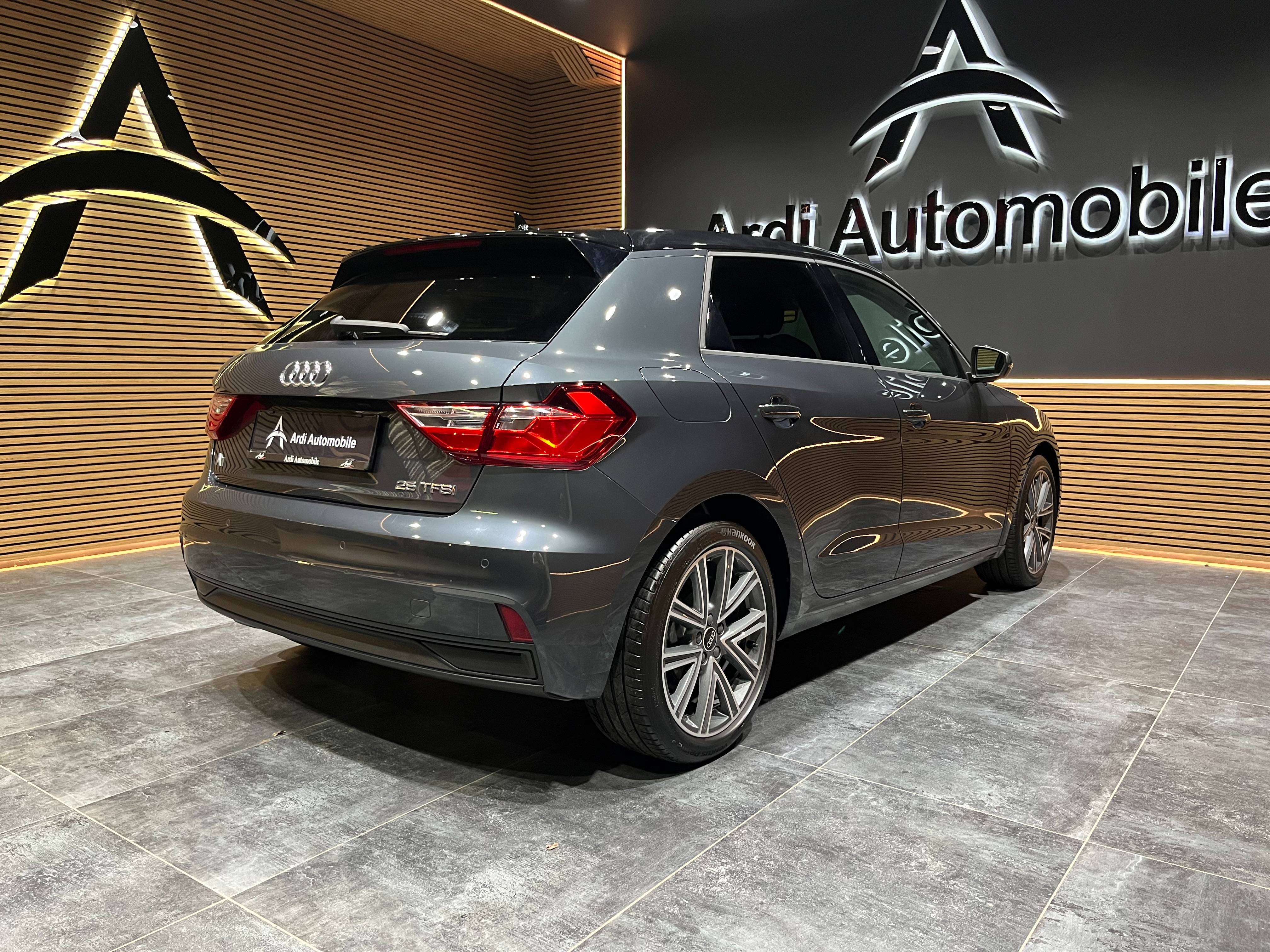 Audi A1 Sportback 1.0 TFSI S tronic*CARPLAY*1ER PROP*GARANTIE