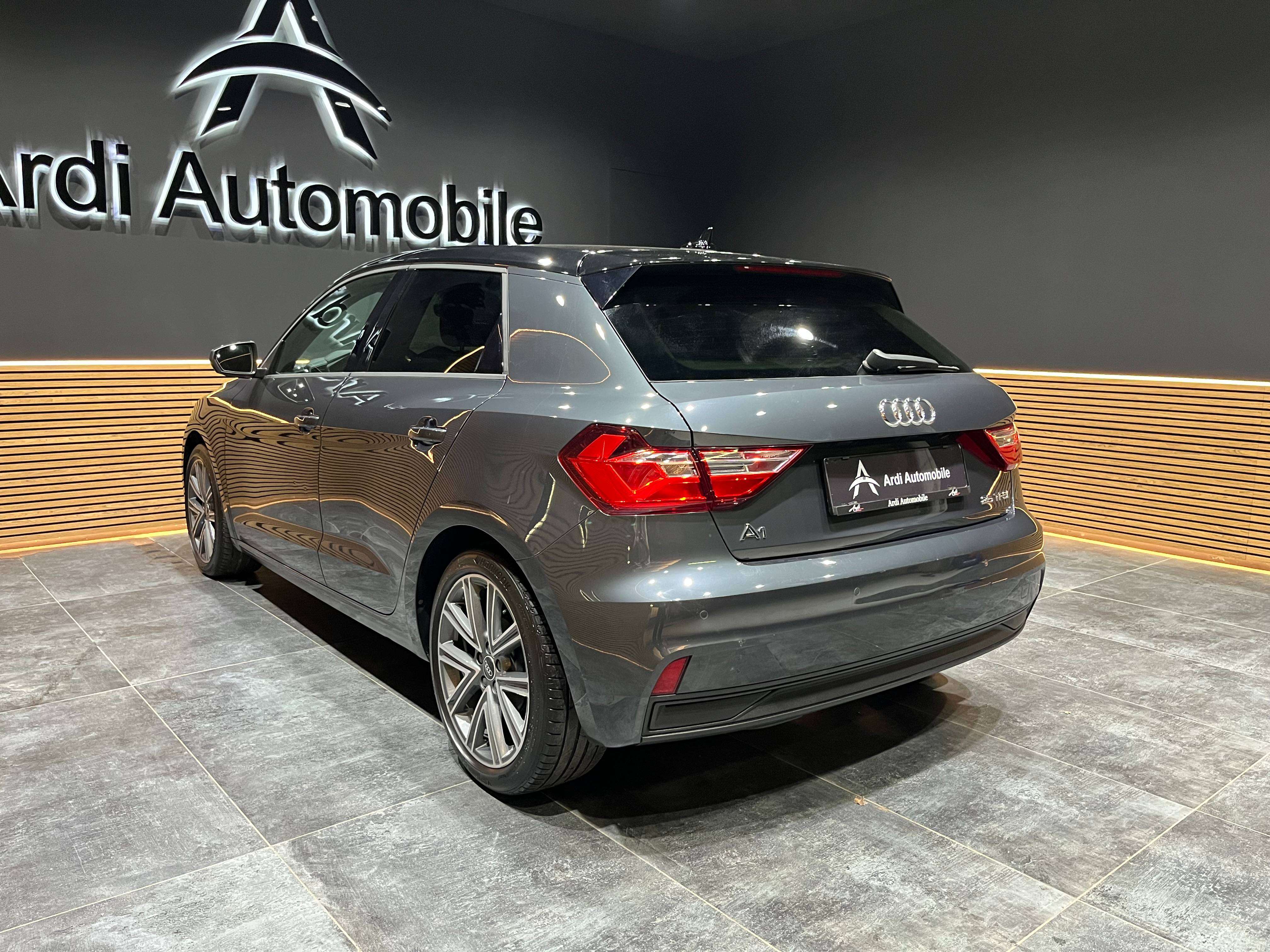 Audi A1 Sportback 1.0 TFSI S tronic*CARPLAY*1ER PROP*GARANTIE